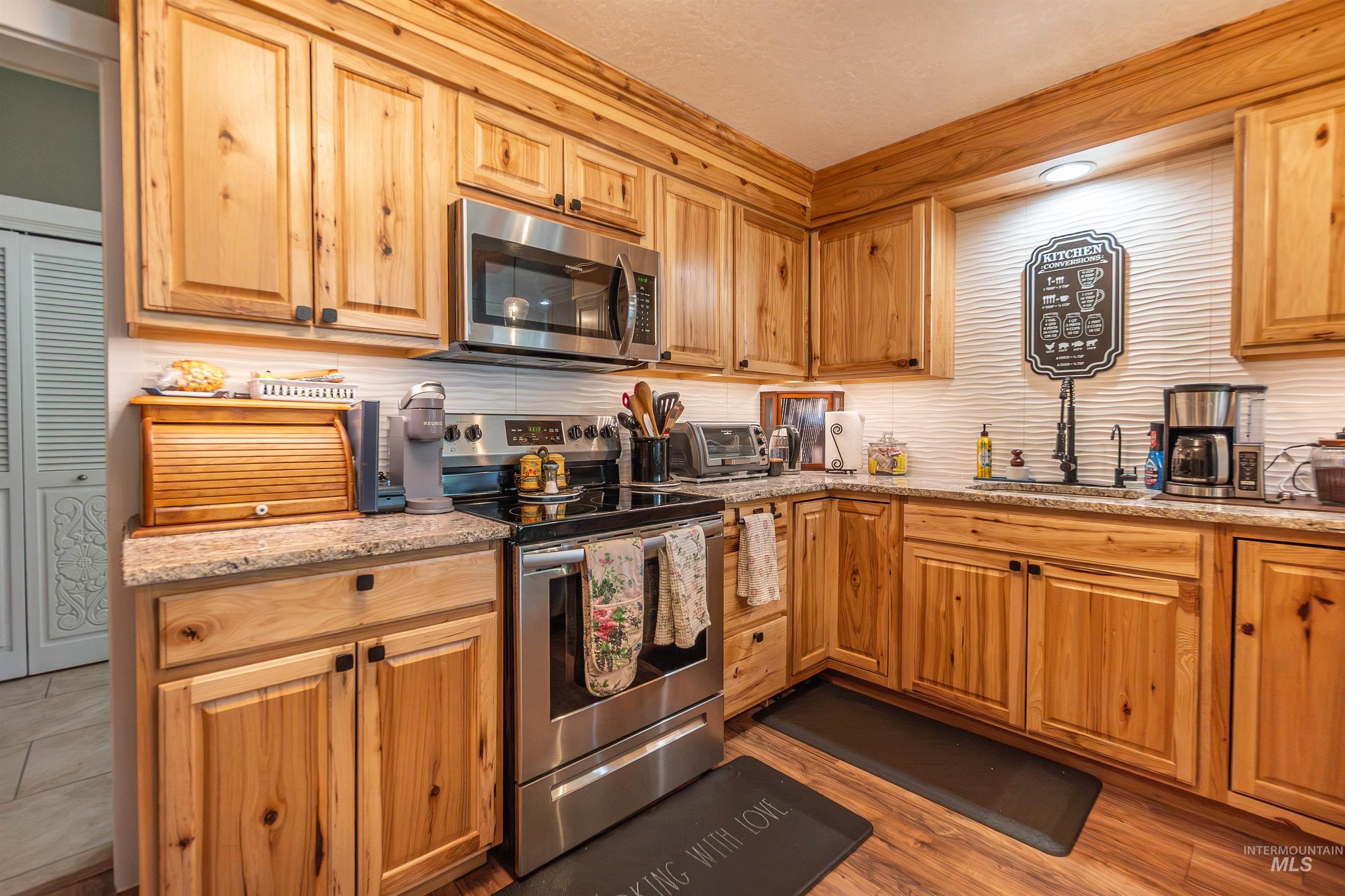 910 N Plateau Ave, Caldwell, Idaho 83605, 5 Bedrooms, 3 Bathrooms, Residential For Sale, Price $625,000, 98989766