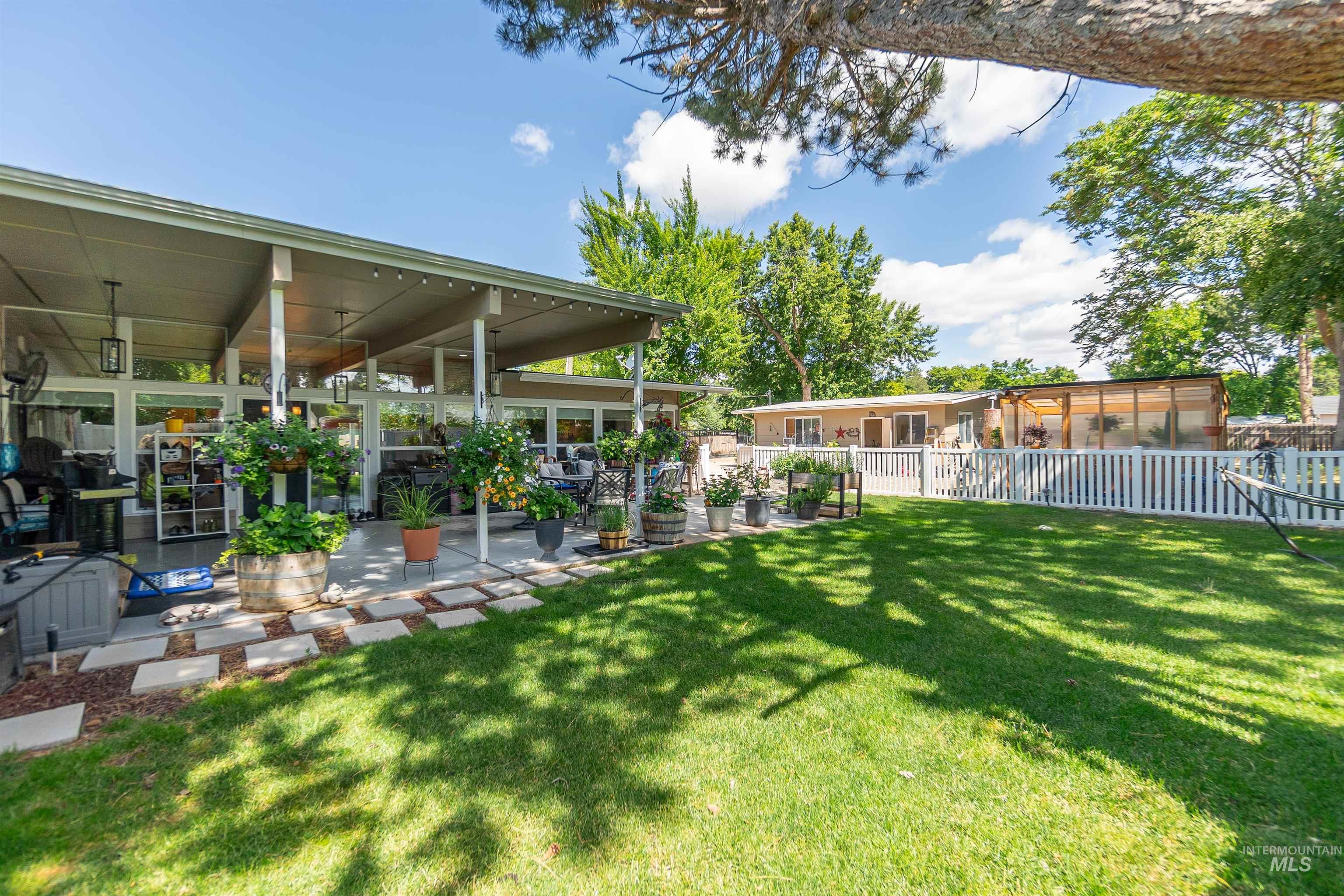 910 N Plateau Ave, Caldwell, Idaho 83605, 5 Bedrooms, 3 Bathrooms, Residential For Sale, Price $625,000, 98989766