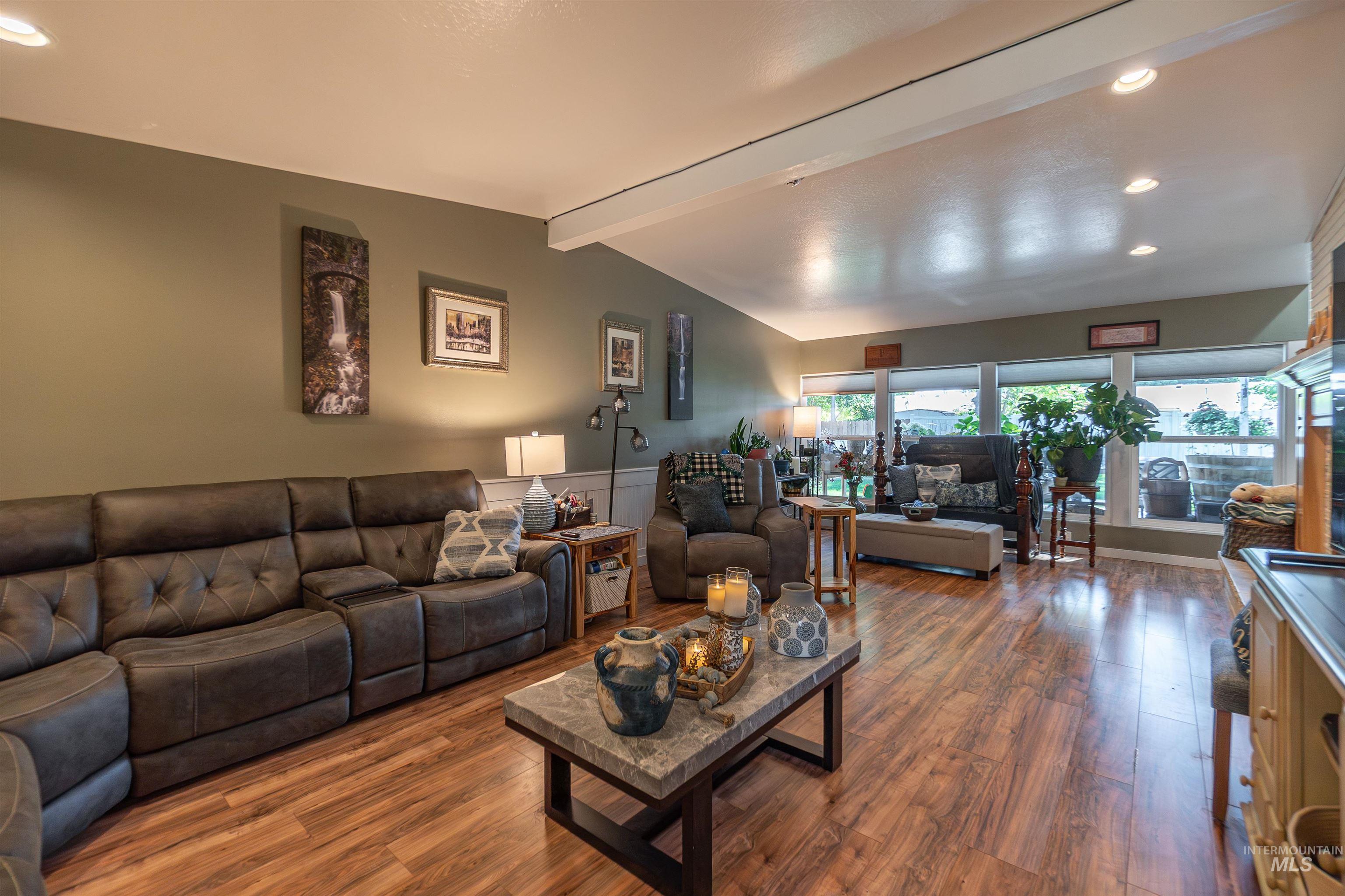910 N Plateau Ave, Caldwell, Idaho 83605, 5 Bedrooms, 3 Bathrooms, Residential For Sale, Price $625,000, 98989766