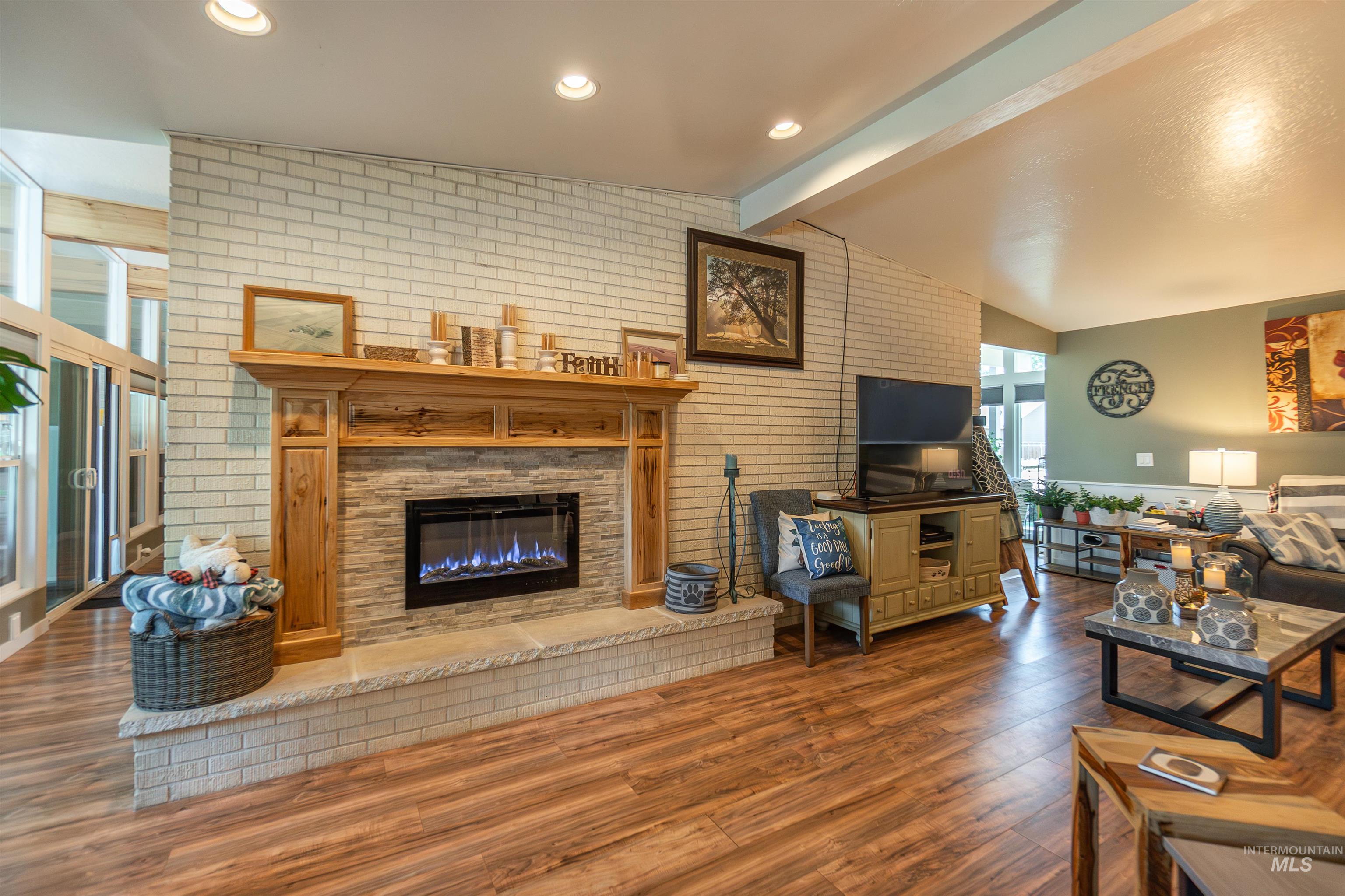 910 N Plateau Ave, Caldwell, Idaho 83605, 5 Bedrooms, 3 Bathrooms, Residential For Sale, Price $625,000, 98989766
