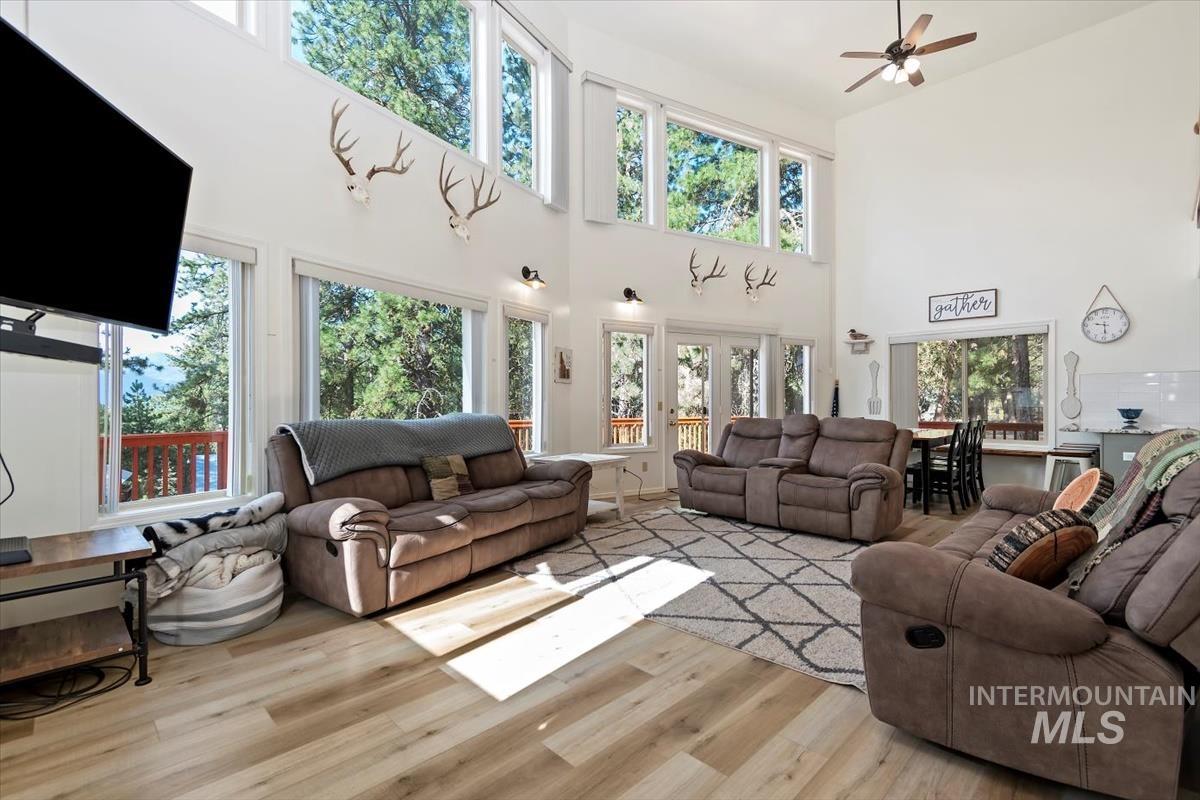1496 Pine Ridge, Cascade, Idaho 83611, 4 Bedrooms, 4 Bathrooms, Residential For Sale, Price $779,000, 98989768