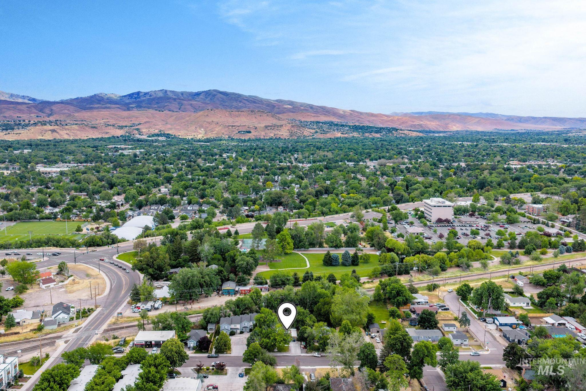 1718 S Michigan Ave, Boise, Idaho 83706, 3 Bedrooms, 2.5 Bathrooms, Residential For Sale, Price $650,000, 98989771