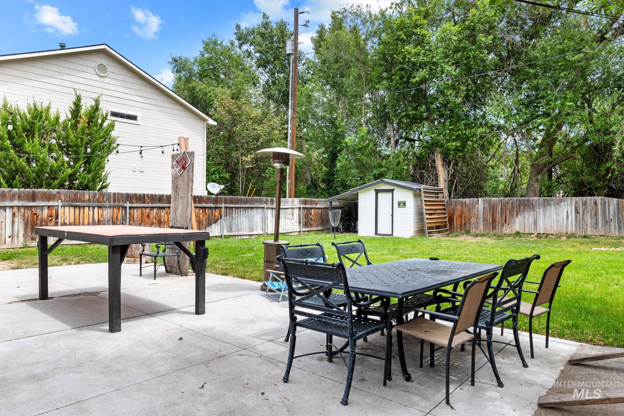 1304 S Columbus Street, Boise, Idaho 83705, 3 Bedrooms, 2 Bathrooms, Residential Income For Sale, Price $534,900,MLS 98989772