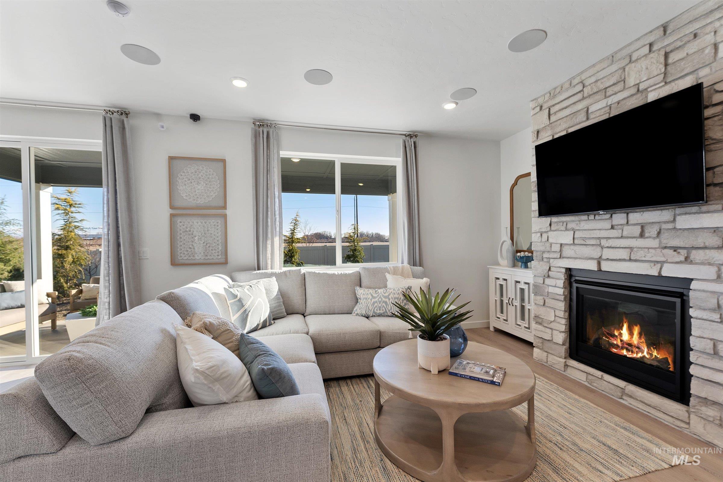 11218 W Caribou Ridge Dr, Caldwell, Idaho 83605, 3 Bedrooms, 2 Bathrooms, Residential For Sale, Price $384,990, 98989775