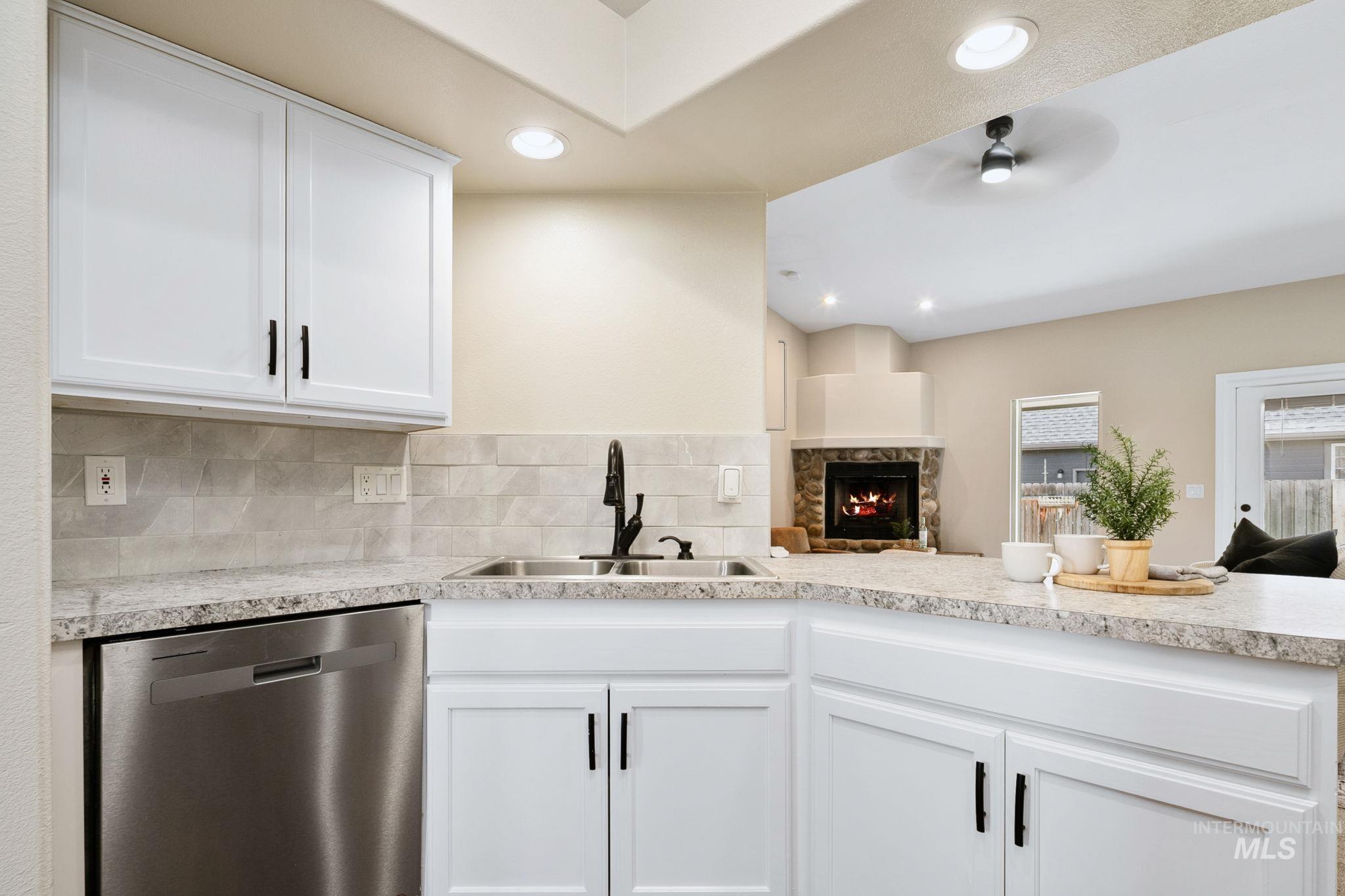 7405 Bay Meadows Dr, Nampa, Idaho 83687, 4 Bedrooms, 2 Bathrooms, Residential For Sale, Price $425,000, 98989777