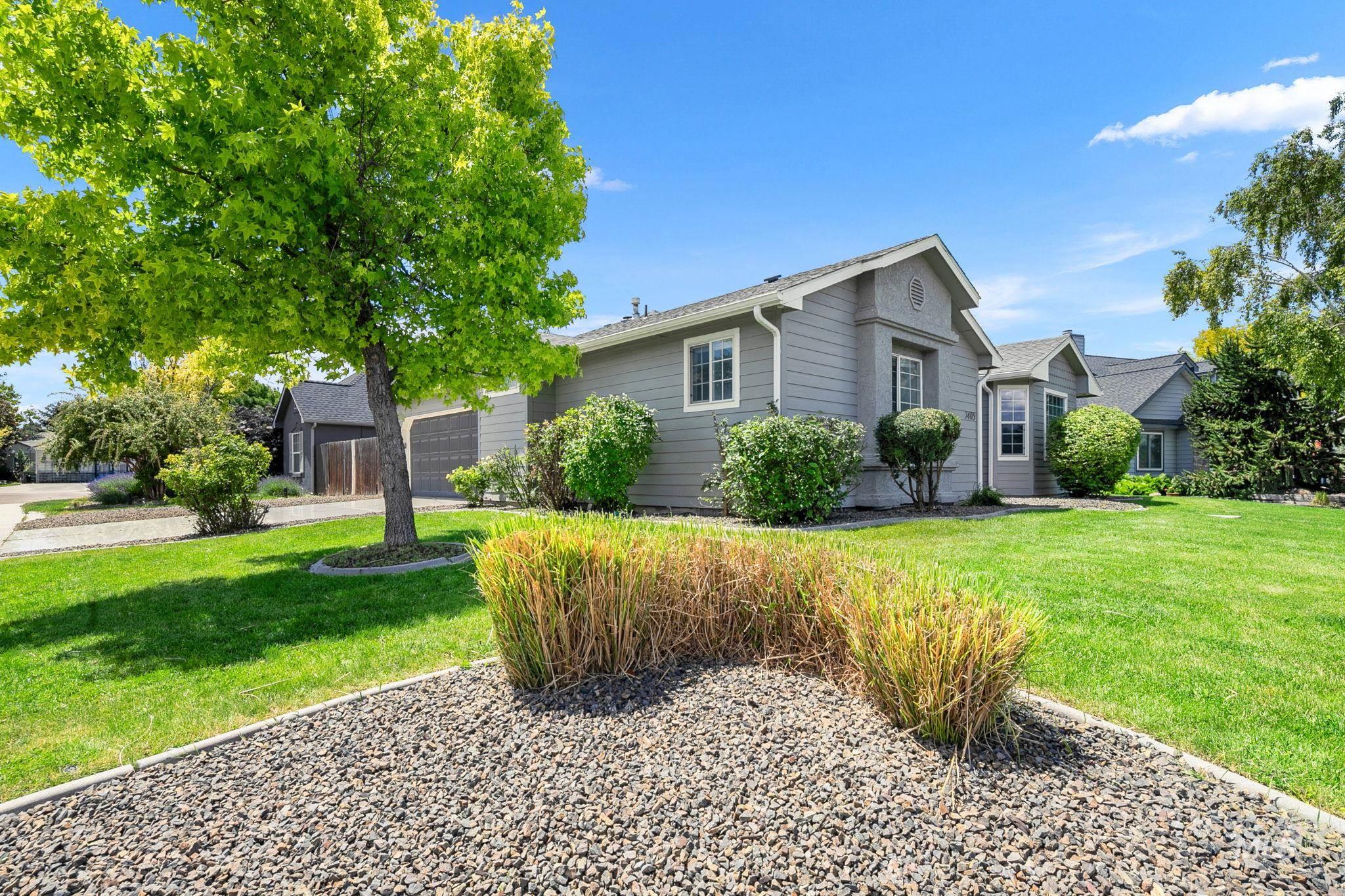 7405 Bay Meadows Dr, Nampa, Idaho 83687, 4 Bedrooms, 2 Bathrooms, Residential For Sale, Price $425,000, 98989777