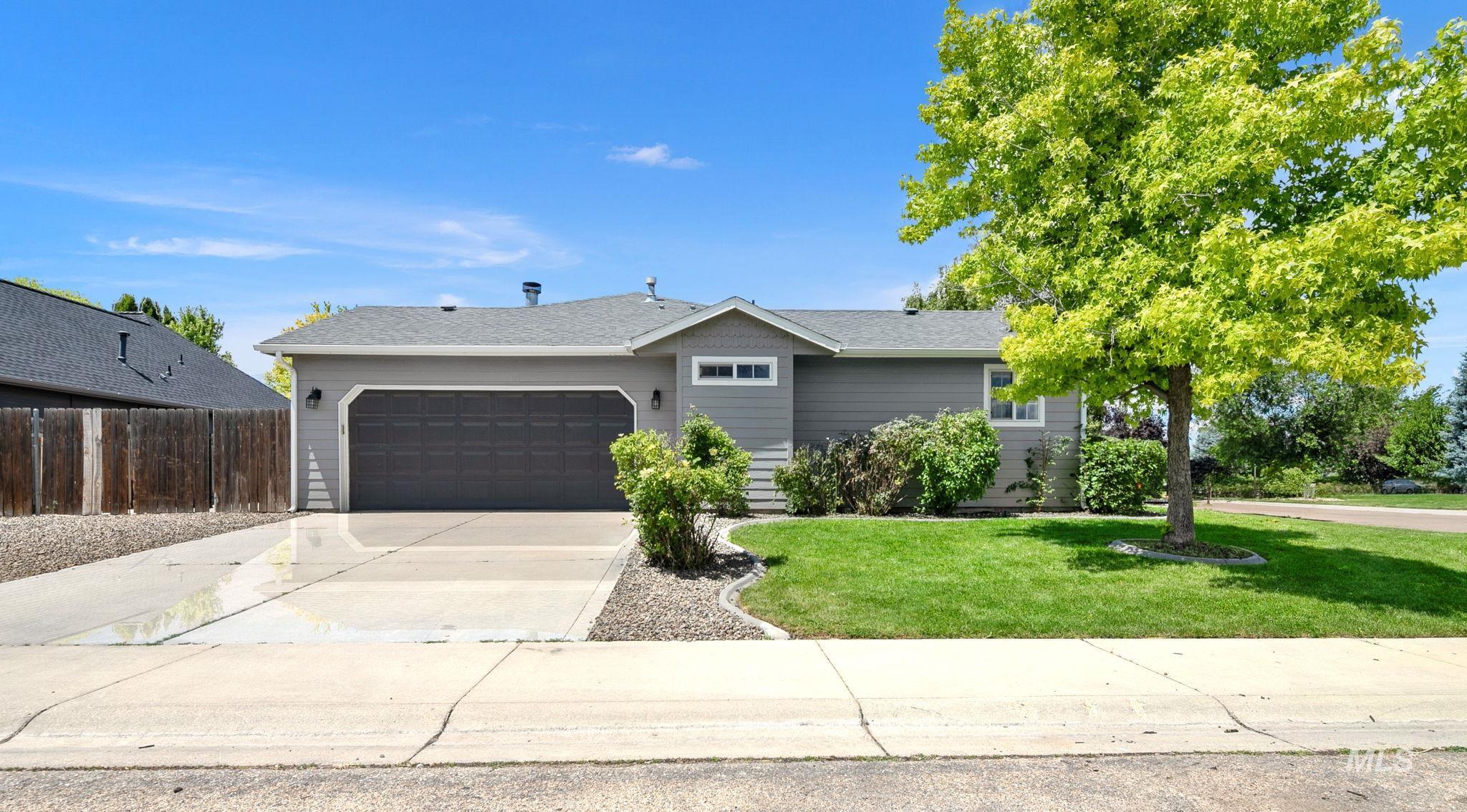 7405 Bay Meadows Dr, Nampa, Idaho 83687, 4 Bedrooms, 2 Bathrooms, Residential For Sale, Price $425,000, 98989777
