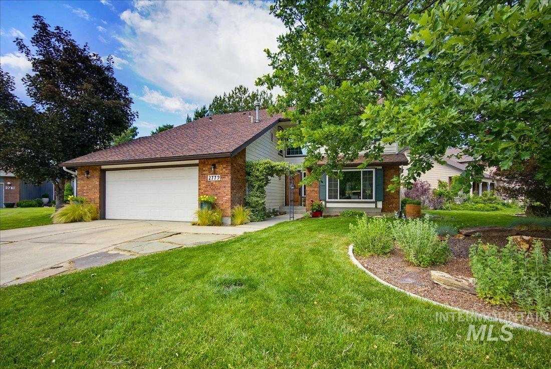 2779 S Falling Brook Way, Boise, Idaho 83706, 4 Bedrooms, 2.5 Bathrooms, Residential For Sale, Price $739,990, 98989779