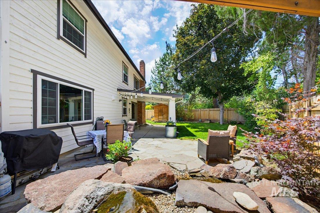 2779 S Falling Brook Way, Boise, Idaho 83706, 4 Bedrooms, 2.5 Bathrooms, Residential For Sale, Price $739,990, 98989779