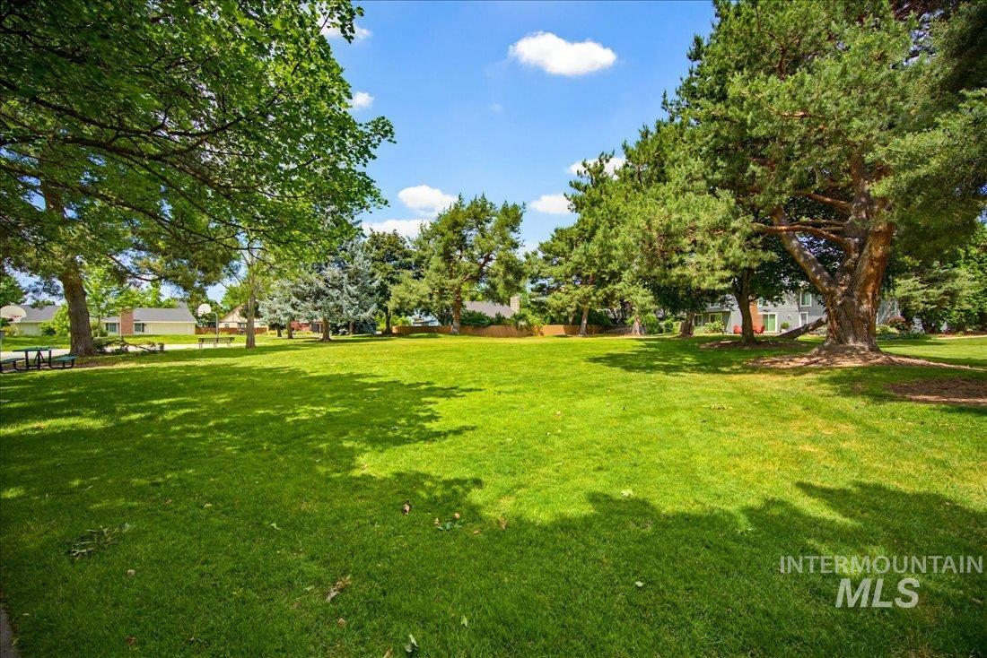 2779 S Falling Brook Way, Boise, Idaho 83706, 4 Bedrooms, 2.5 Bathrooms, Residential For Sale, Price $739,990, 98989779