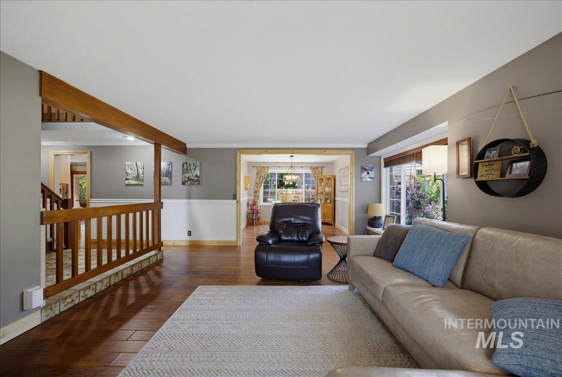 2779 S Falling Brook Way, Boise, Idaho 83706, 4 Bedrooms, 2.5 Bathrooms, Residential For Sale, Price $739,990, 98989779