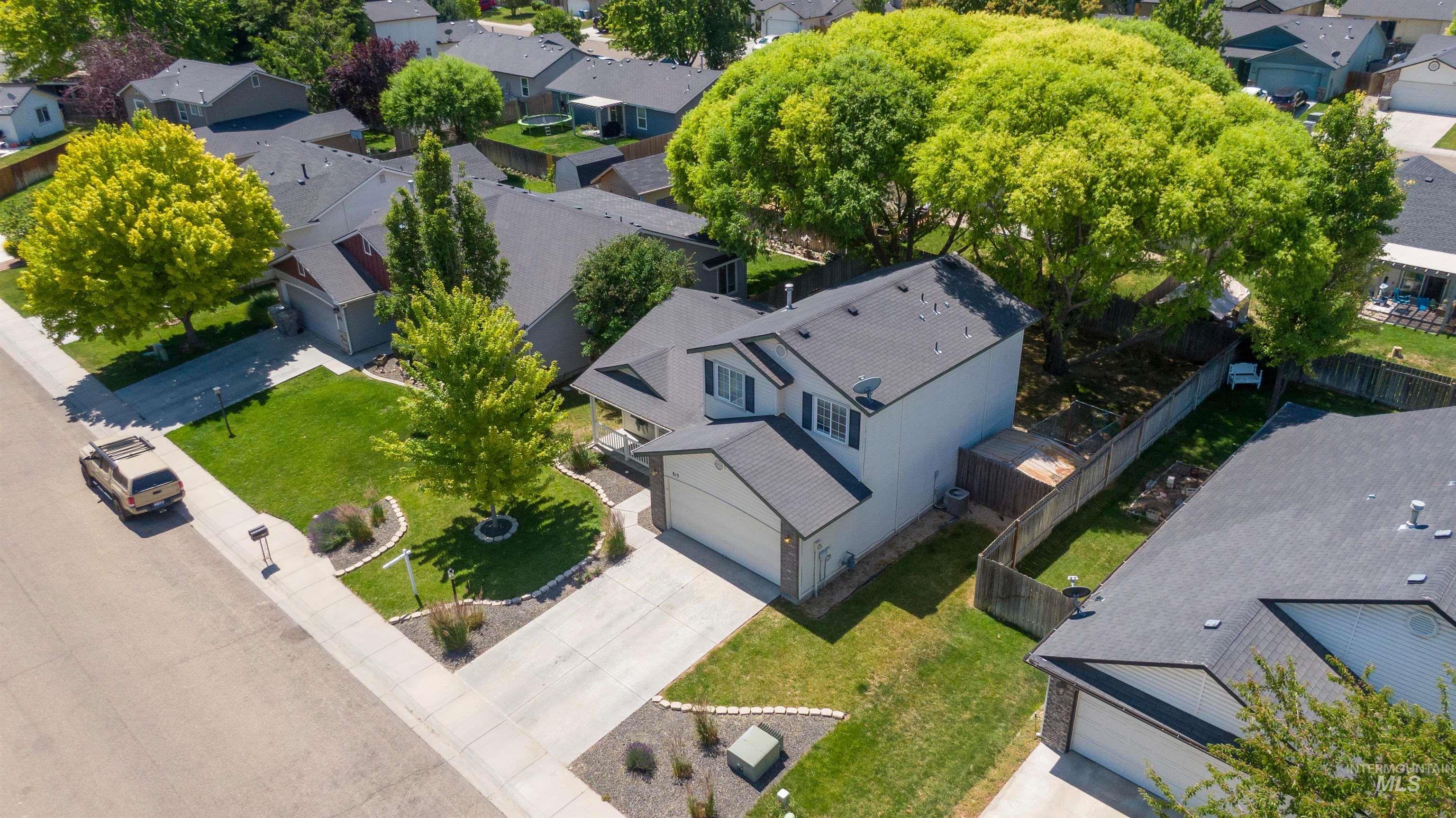 615 Royal St, Caldwell, Idaho 83605-1663, 3 Bedrooms, 2.5 Bathrooms, Residential For Sale, Price $370,000, 98989780