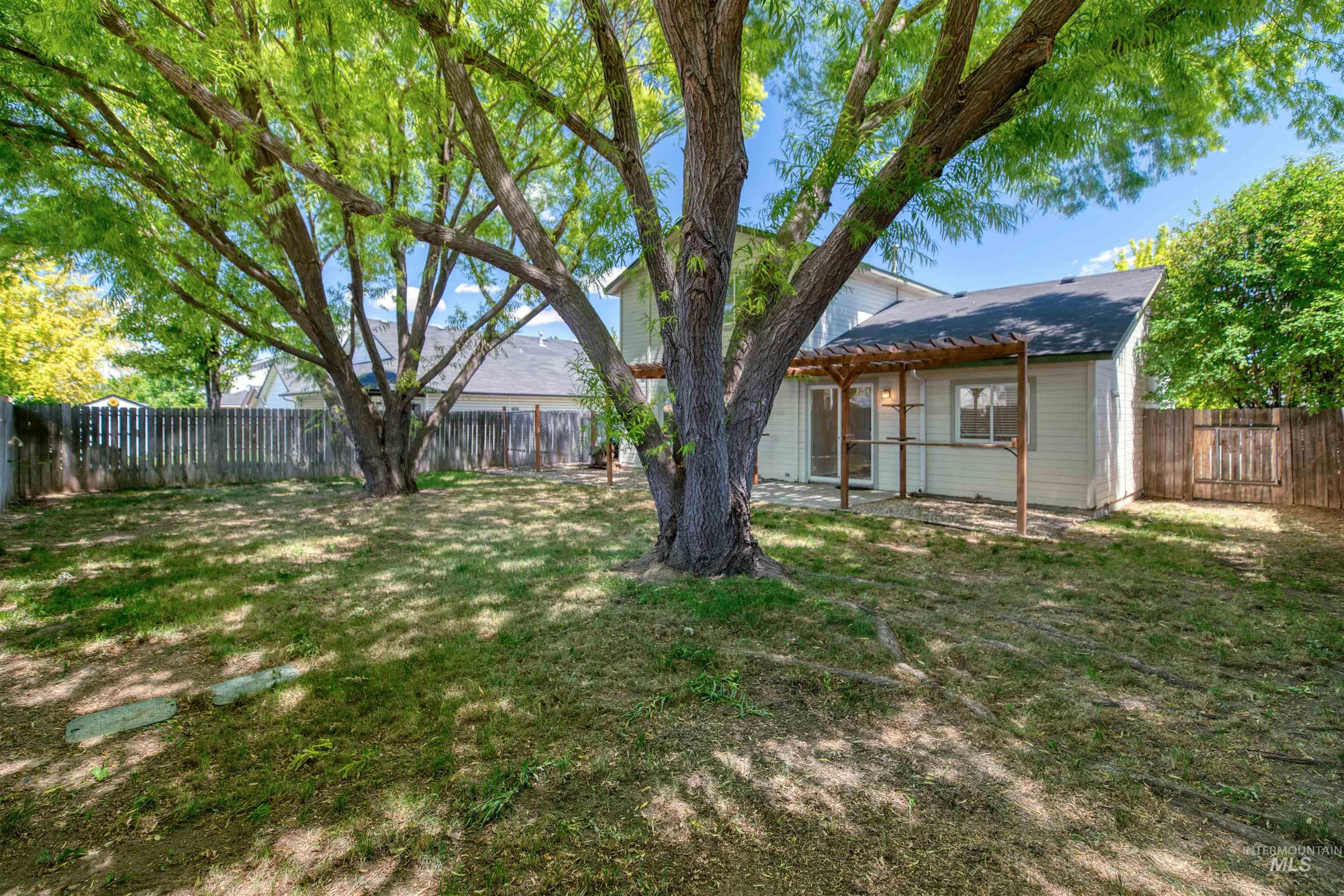 615 Royal St, Caldwell, Idaho 83605-1663, 3 Bedrooms, 2.5 Bathrooms, Residential For Sale, Price $370,000, 98989780