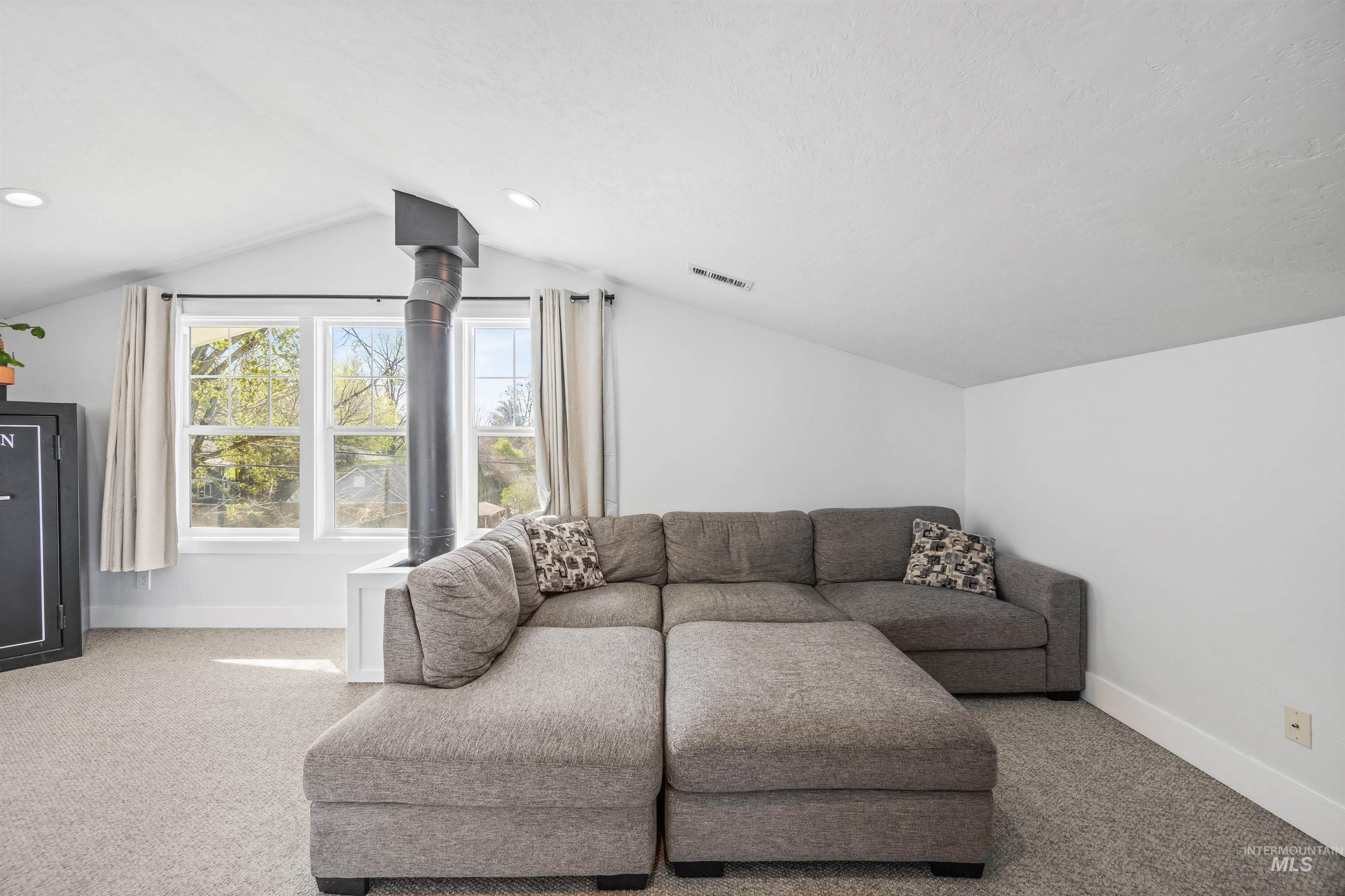 409 W Ada Street, Boise, Idaho 83702, 3 Bedrooms, 2 Bathrooms, Residential Income For Sale, Price $1,085,000, 98989782