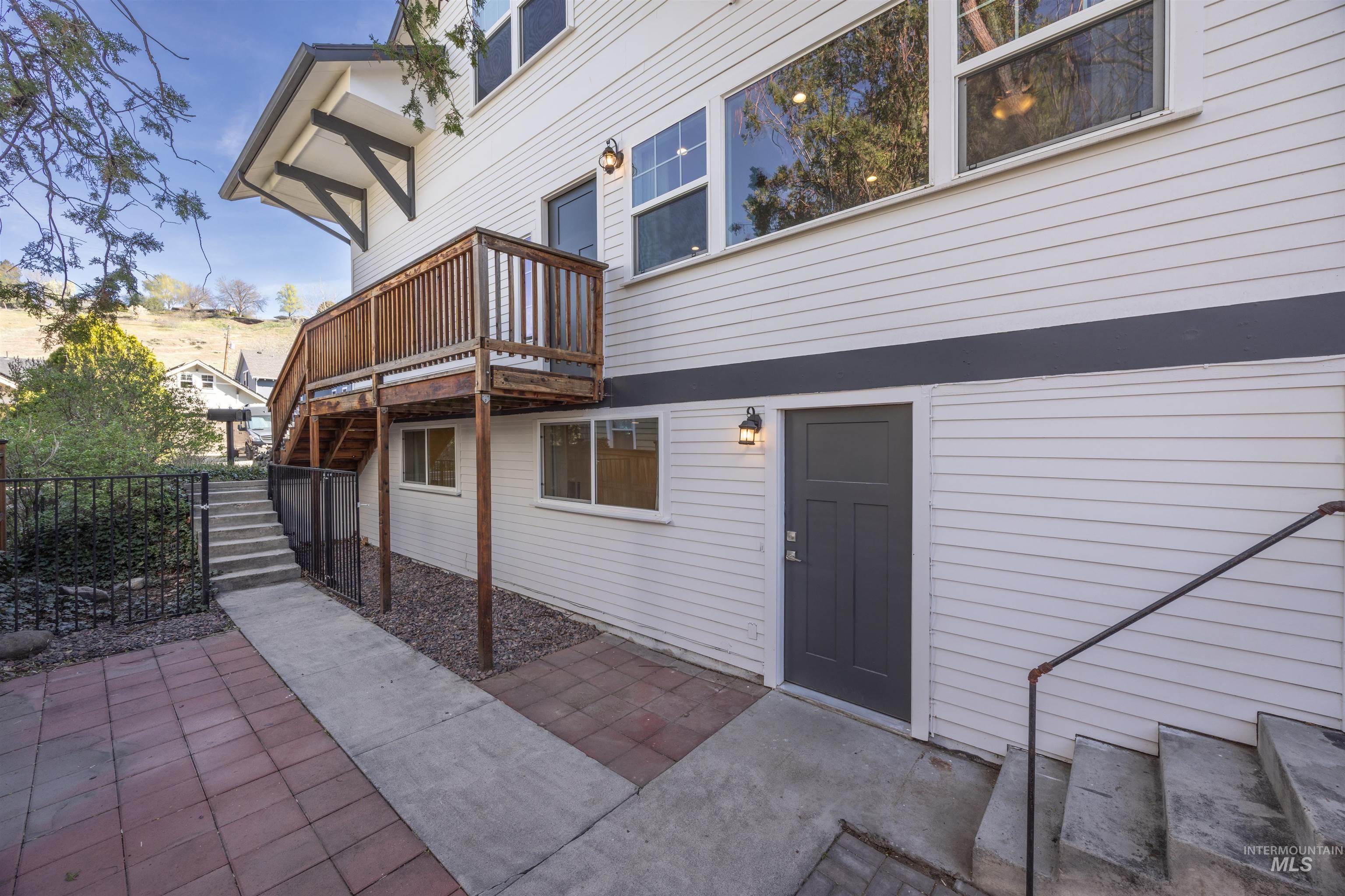 409 W Ada Street, Boise, Idaho 83702, 3 Bedrooms, 2 Bathrooms, Residential Income For Sale, Price $1,085,000, 98989782