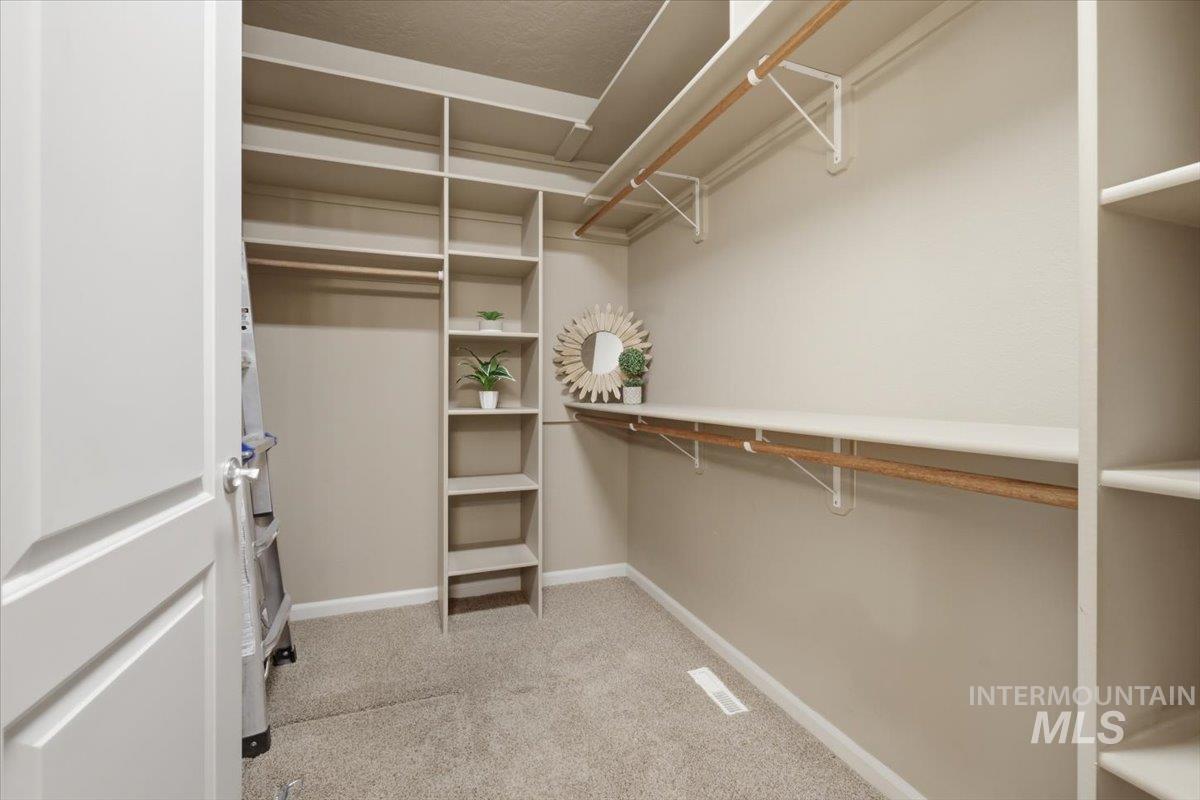 3769 N Quenzer Way, Meridian, Idaho 83646, 3 Bedrooms, 2.5 Bathrooms, Residential For Sale, Price $529,000, 98989783
