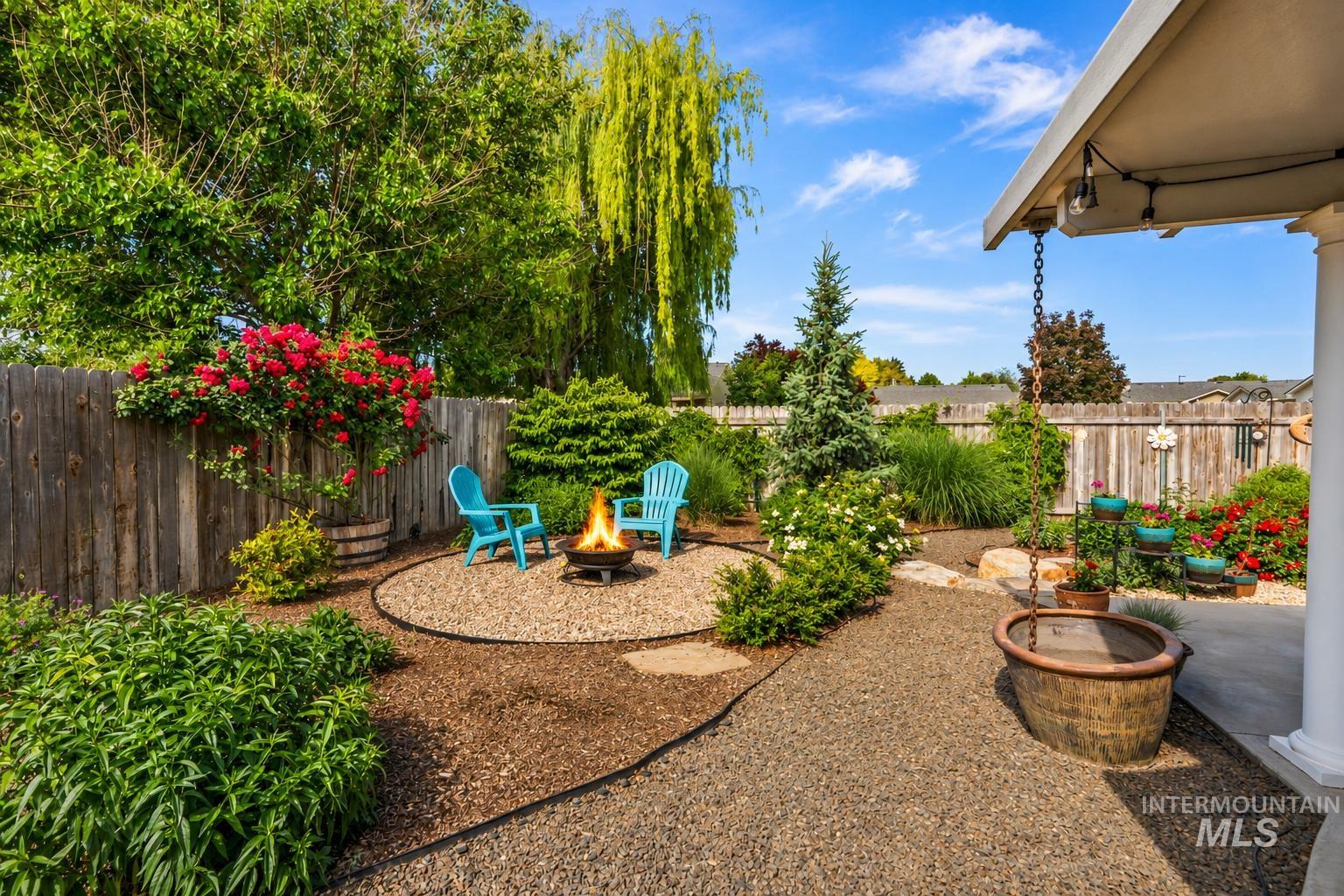 2717 S Harbour Springs, Nampa, Idaho 83686, 3 Bedrooms, 2 Bathrooms, Residential For Sale, Price $426,900, 98989784