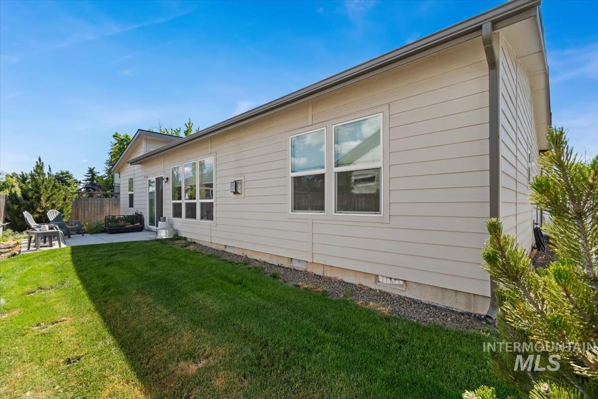 3690 N Jackie Ln, Boise, Idaho 83704, 3 Bedrooms, 2 Bathrooms, Residential For Sale, Price $499,990,MLS 98989785