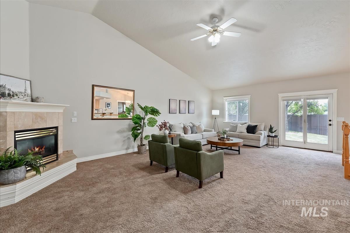 389 W Bosanka Drive, Eagle, Idaho 83616, 3 Bedrooms, 2 Bathrooms, Residential For Sale, Price $585,000, 98989786