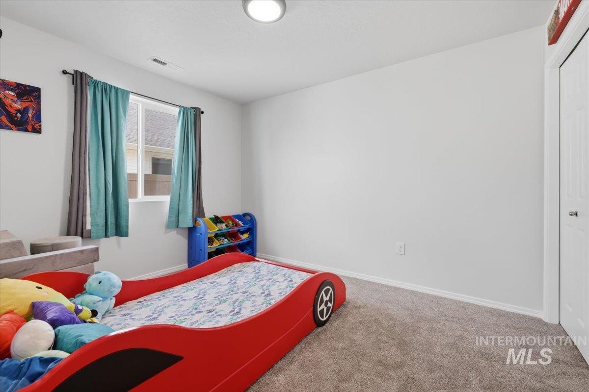402 Hildago Way, Caldwell, Idaho 83605, 3 Bedrooms, 2 Bathrooms, Residential For Sale, Price $396,900, 98989788