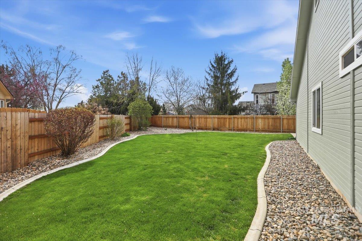 2441 N Snow Goose Way, Meridian, Idaho 83646, 4 Bedrooms, 2 Bathrooms, Residential For Sale, Price $599,000, 98989789