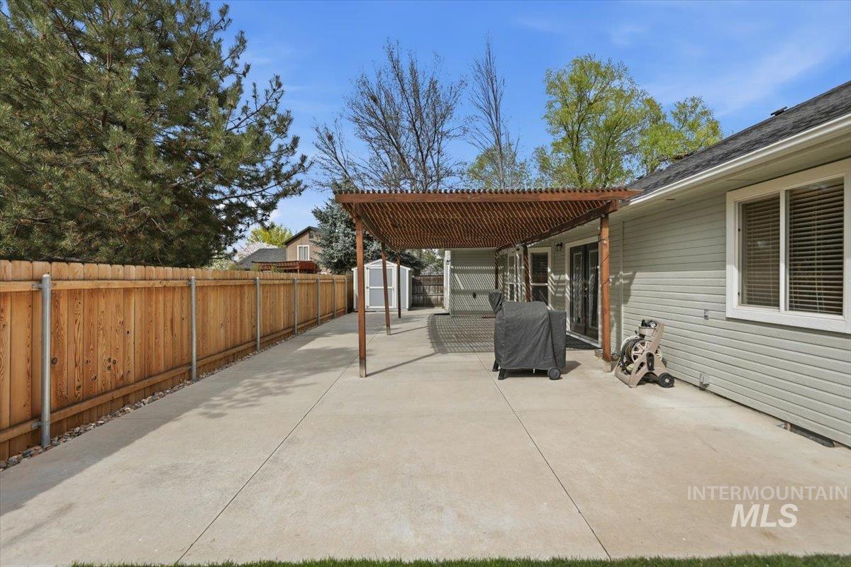 2441 N Snow Goose Way, Meridian, Idaho 83646, 4 Bedrooms, 2 Bathrooms, Residential For Sale, Price $599,000, 98989789