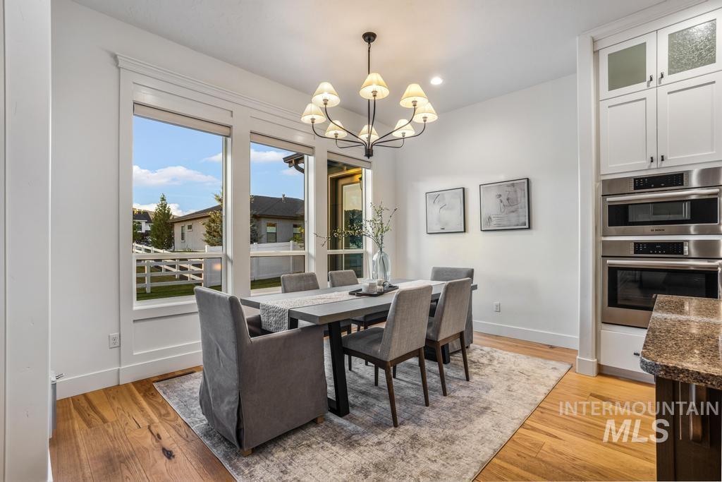 9254 W Sparks Lake Drive, Boise, Idaho 83714, 3 Bedrooms, 2.5 Bathrooms, Residential For Sale, Price $959,000,MLS 98989792