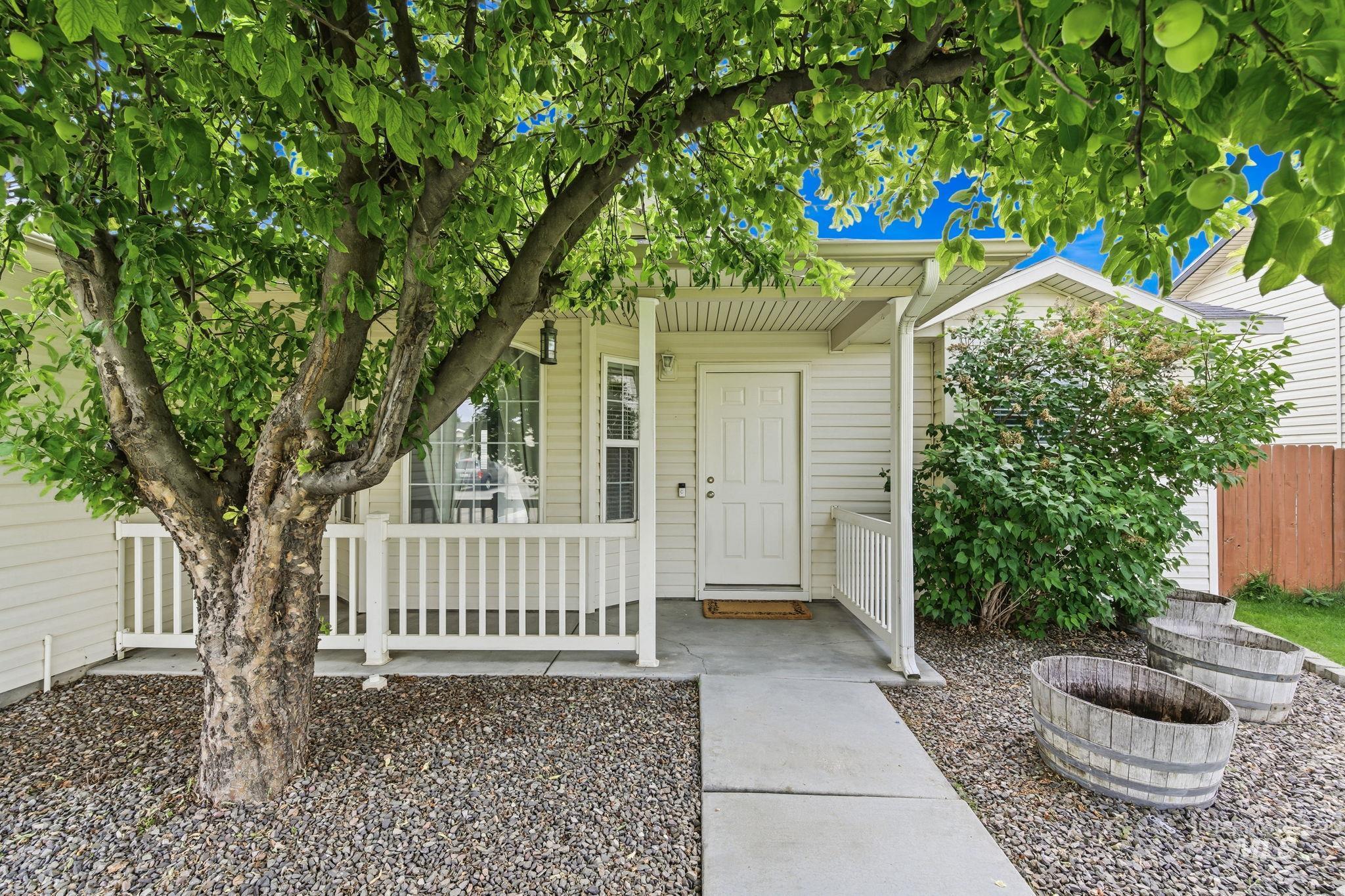 16106 N Glacier Peak Dr, Nampa, Idaho 83651, 3 Bedrooms, 2 Bathrooms, Residential For Sale, Price $389,900, 98989795