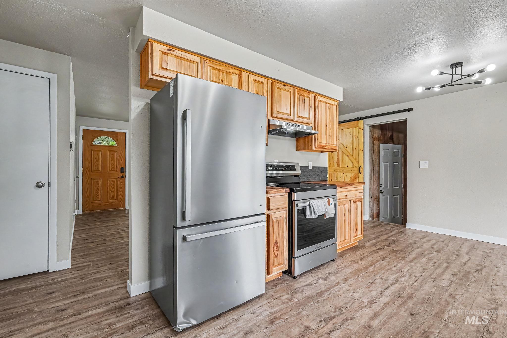 8 S Canyon Dr, Middleton, Idaho 83644, 4 Bedrooms, 1 Bathroom, Residential For Sale, Price $350,000, 98989796