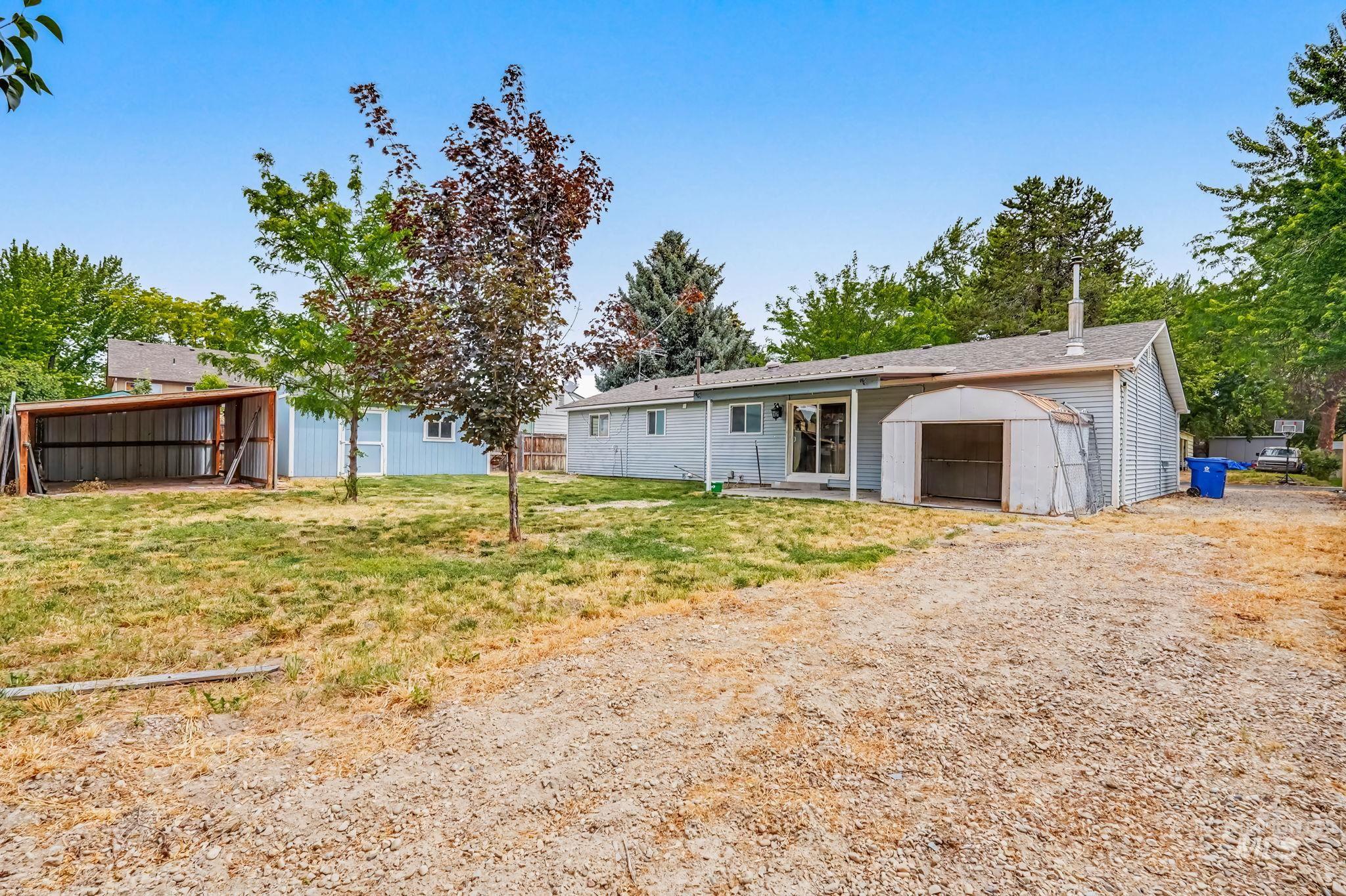 8 S Canyon Dr, Middleton, Idaho 83644, 4 Bedrooms, 1 Bathroom, Residential For Sale, Price $350,000, 98989796