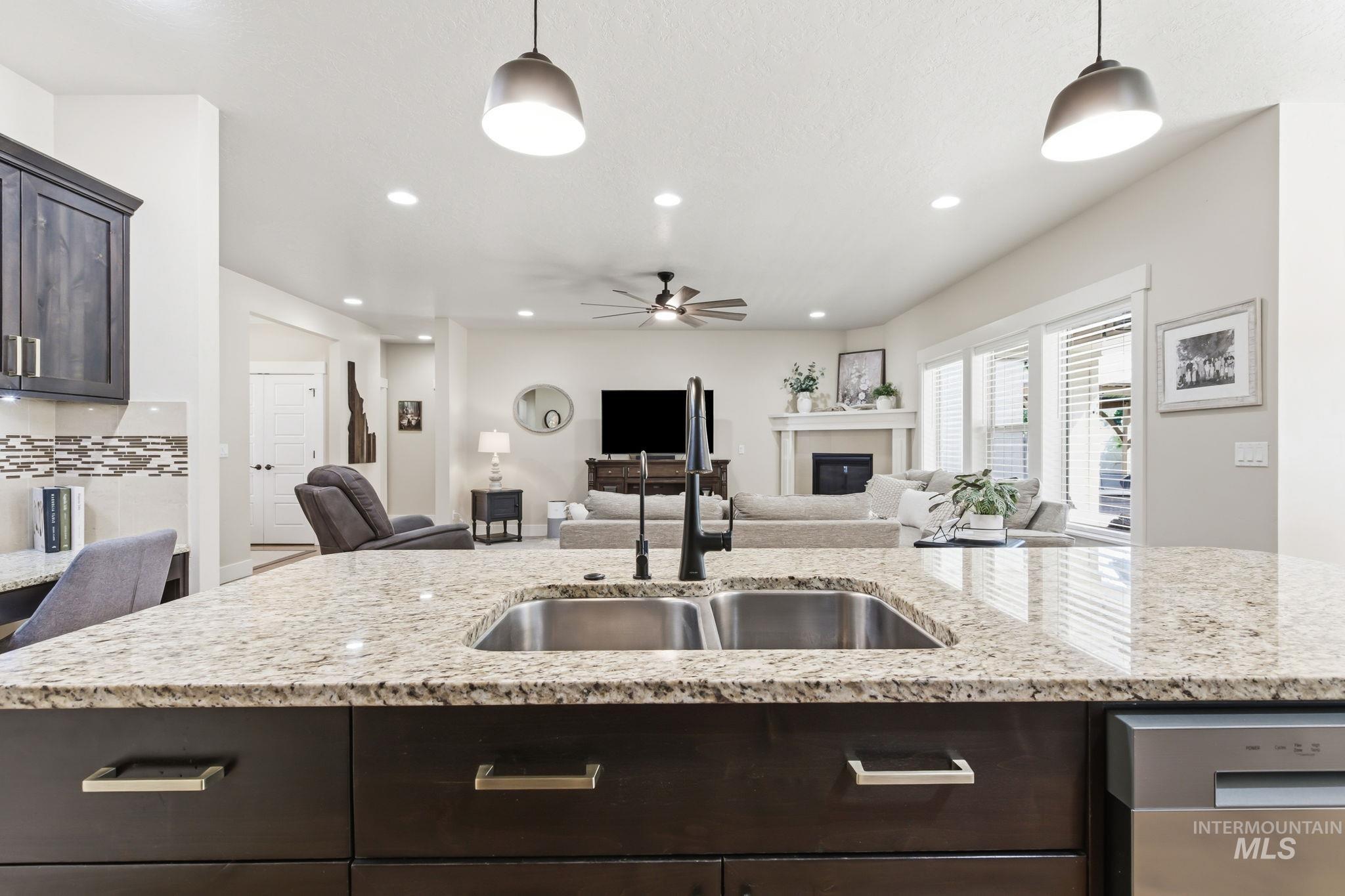 3098 N Cherry Laurel Way, Star, Idaho 83669, 4 Bedrooms, 2.5 Bathrooms, Residential For Sale, Price $589,900, 98989803