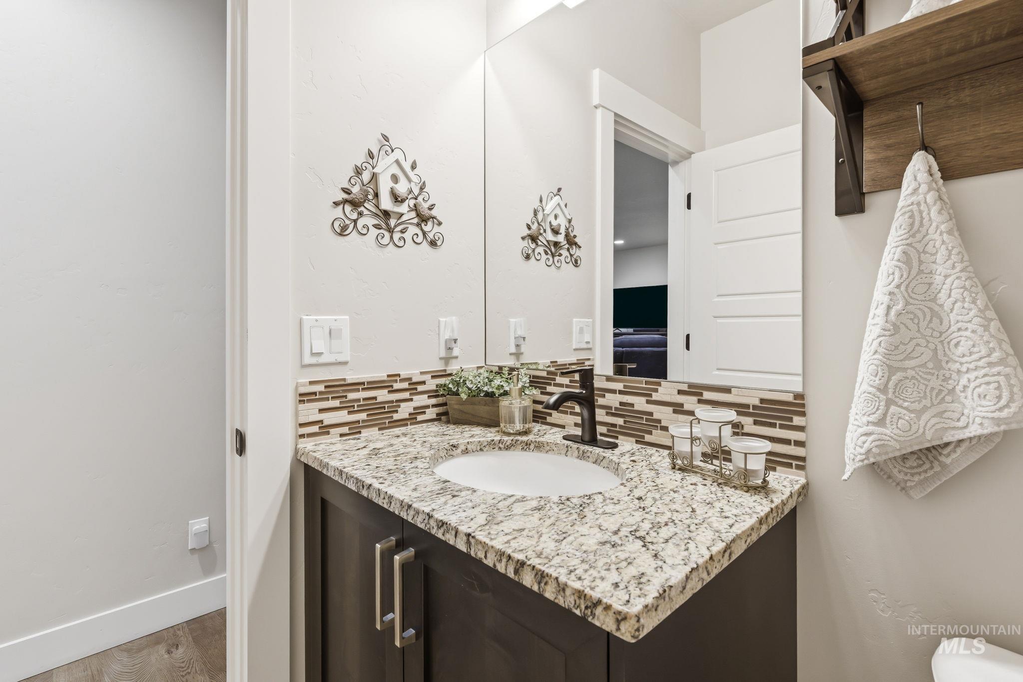 3098 N Cherry Laurel Way, Star, Idaho 83669, 4 Bedrooms, 2.5 Bathrooms, Residential For Sale, Price $589,900, 98989803