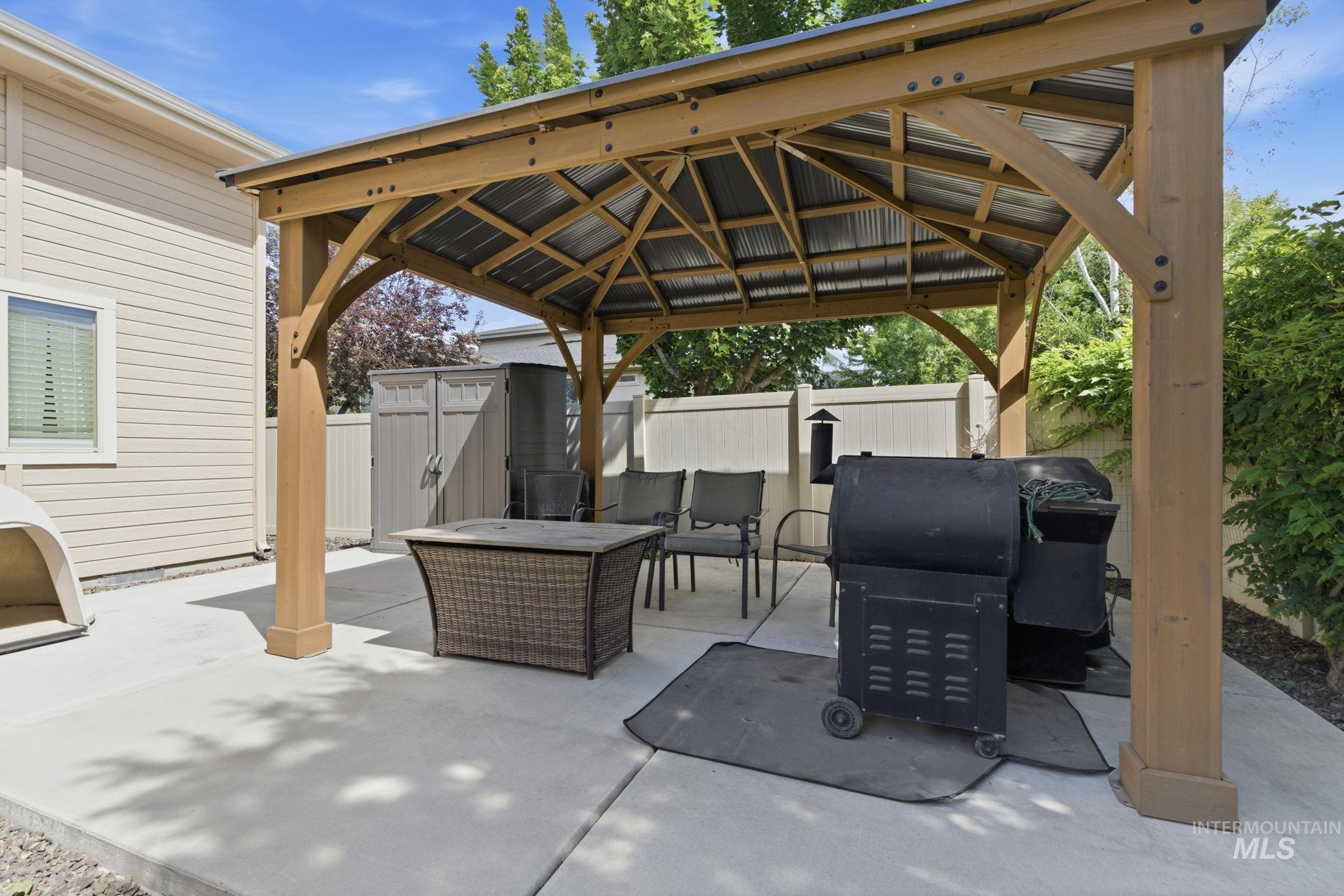 3098 N Cherry Laurel Way, Star, Idaho 83669, 4 Bedrooms, 2.5 Bathrooms, Residential For Sale, Price $589,900, 98989803