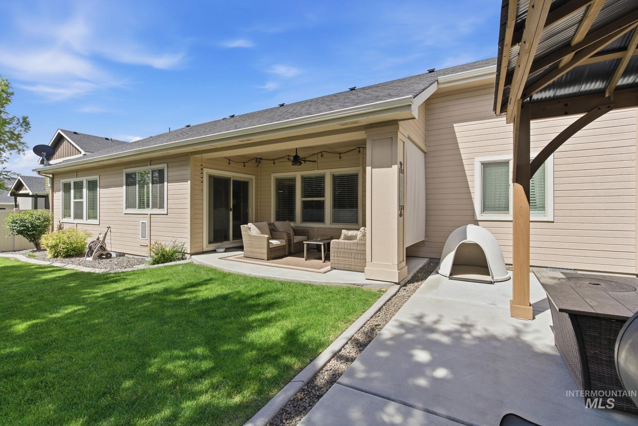 3098 N Cherry Laurel Way, Star, Idaho 83669, 4 Bedrooms, 2.5 Bathrooms, Residential For Sale, Price $589,900, 98989803