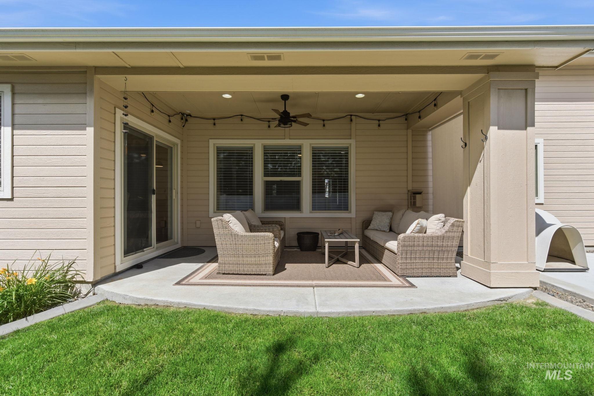 3098 N Cherry Laurel Way, Star, Idaho 83669, 4 Bedrooms, 2.5 Bathrooms, Residential For Sale, Price $589,900, 98989803