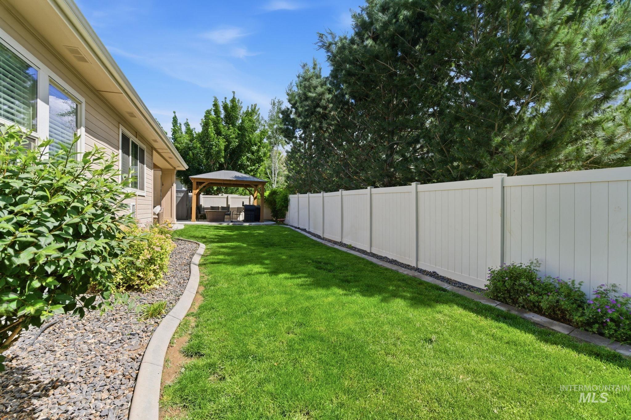 3098 N Cherry Laurel Way, Star, Idaho 83669, 4 Bedrooms, 2.5 Bathrooms, Residential For Sale, Price $589,900, 98989803