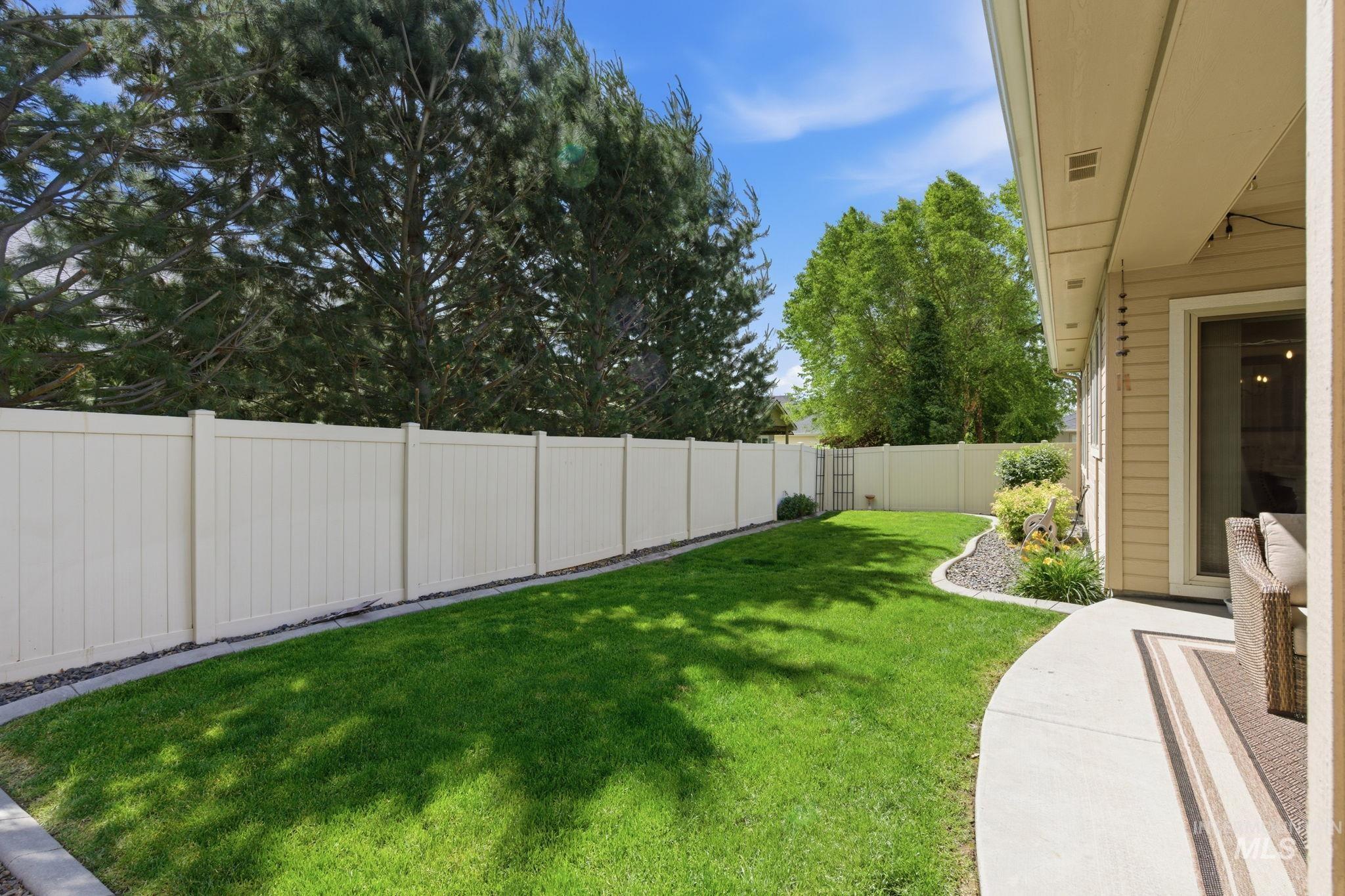 3098 N Cherry Laurel Way, Star, Idaho 83669, 4 Bedrooms, 2.5 Bathrooms, Residential For Sale, Price $589,900, 98989803
