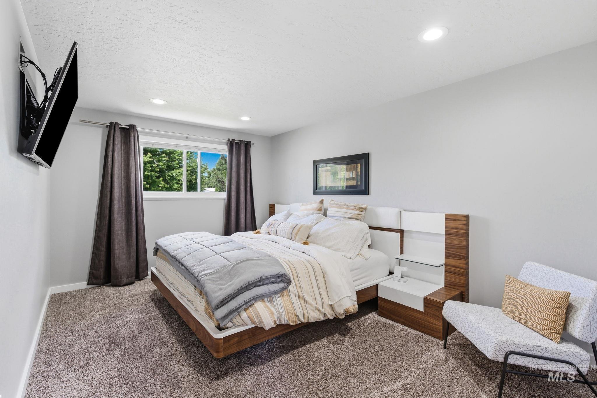 7475 W Cherrywood Dr, Boise, Idaho 83704, 5 Bedrooms, 4 Bathrooms, Residential For Sale, Price $825,000,MLS 98989810