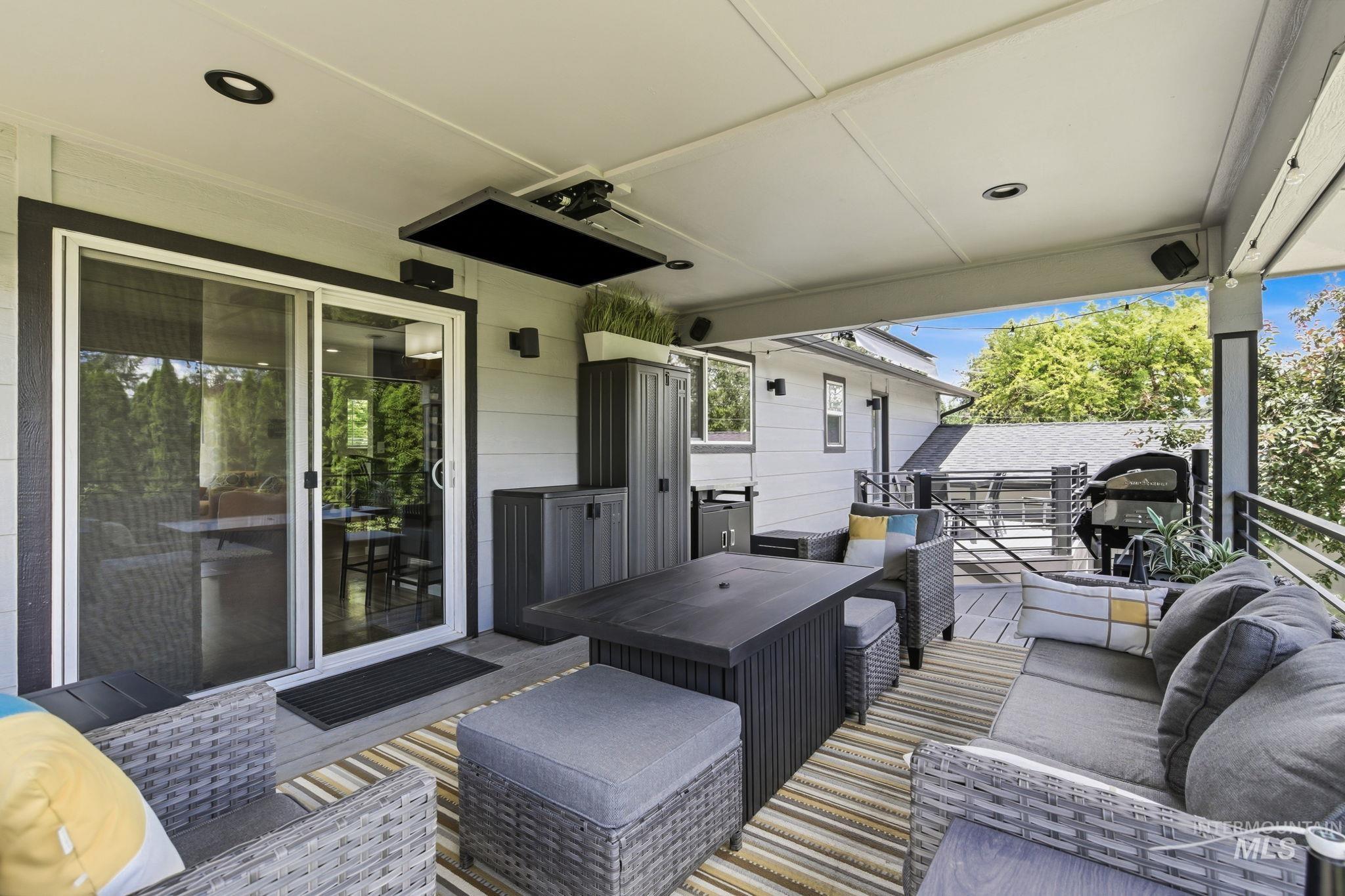 7475 W Cherrywood Dr, Boise, Idaho 83704, 5 Bedrooms, 4 Bathrooms, Residential For Sale, Price $825,000,MLS 98989810