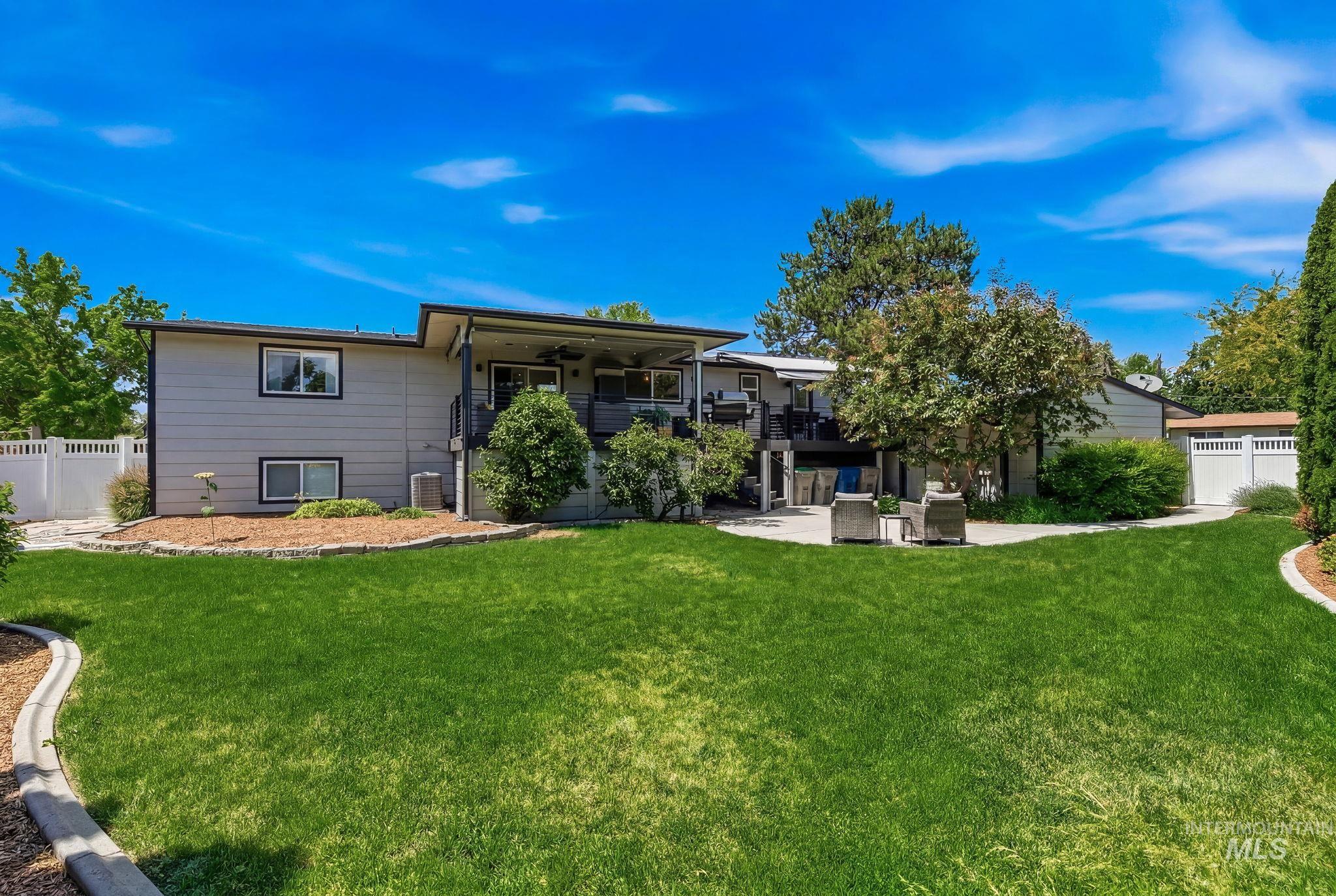 7475 W Cherrywood Dr, Boise, Idaho 83704, 5 Bedrooms, 4 Bathrooms, Residential For Sale, Price $825,000,MLS 98989810