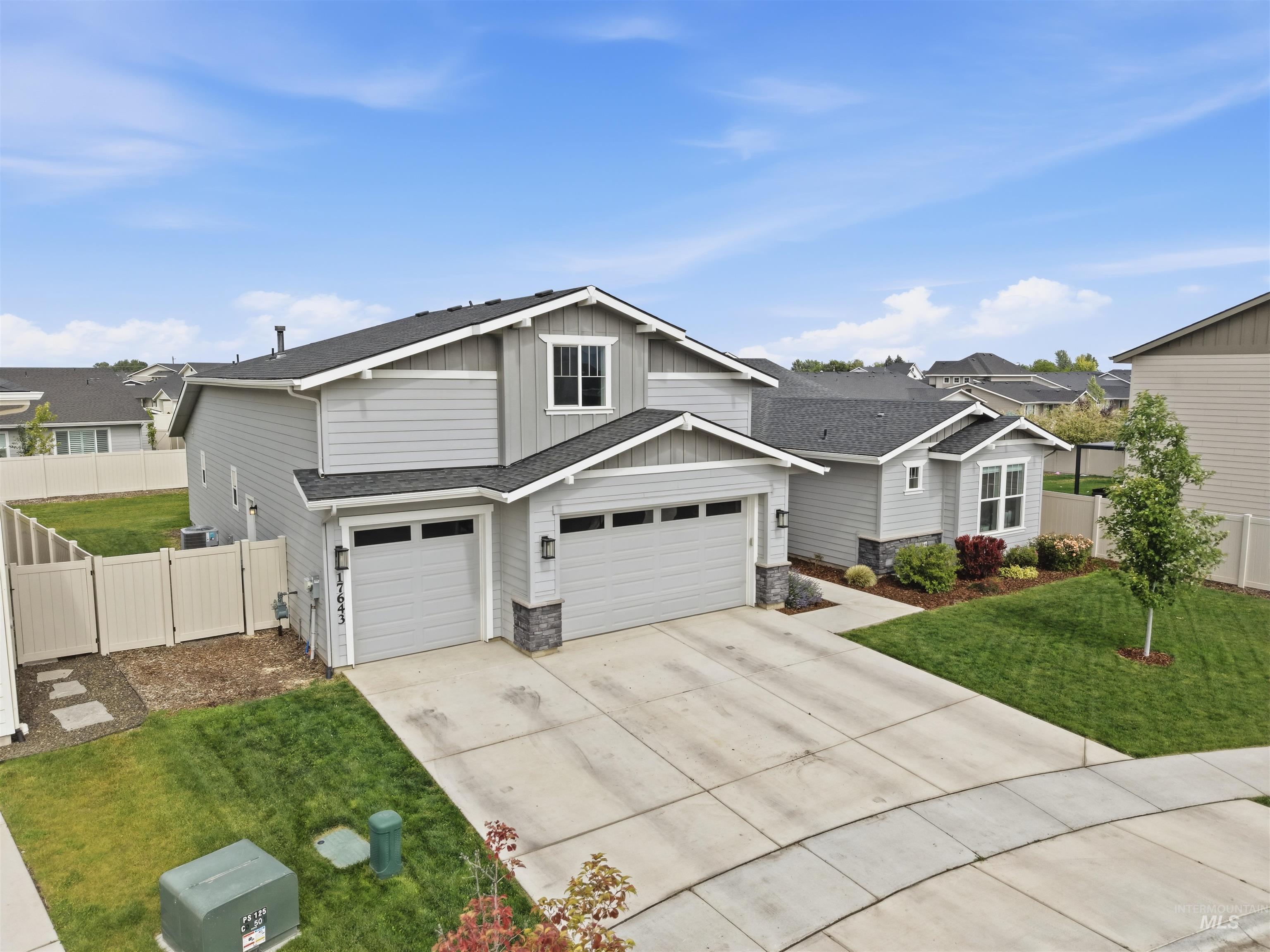 17643 N Pass City Pl., Nampa, Idaho 83687, 3 Bedrooms, 2.5 Bathrooms, Residential For Sale, Price $750,000,MLS 98989814