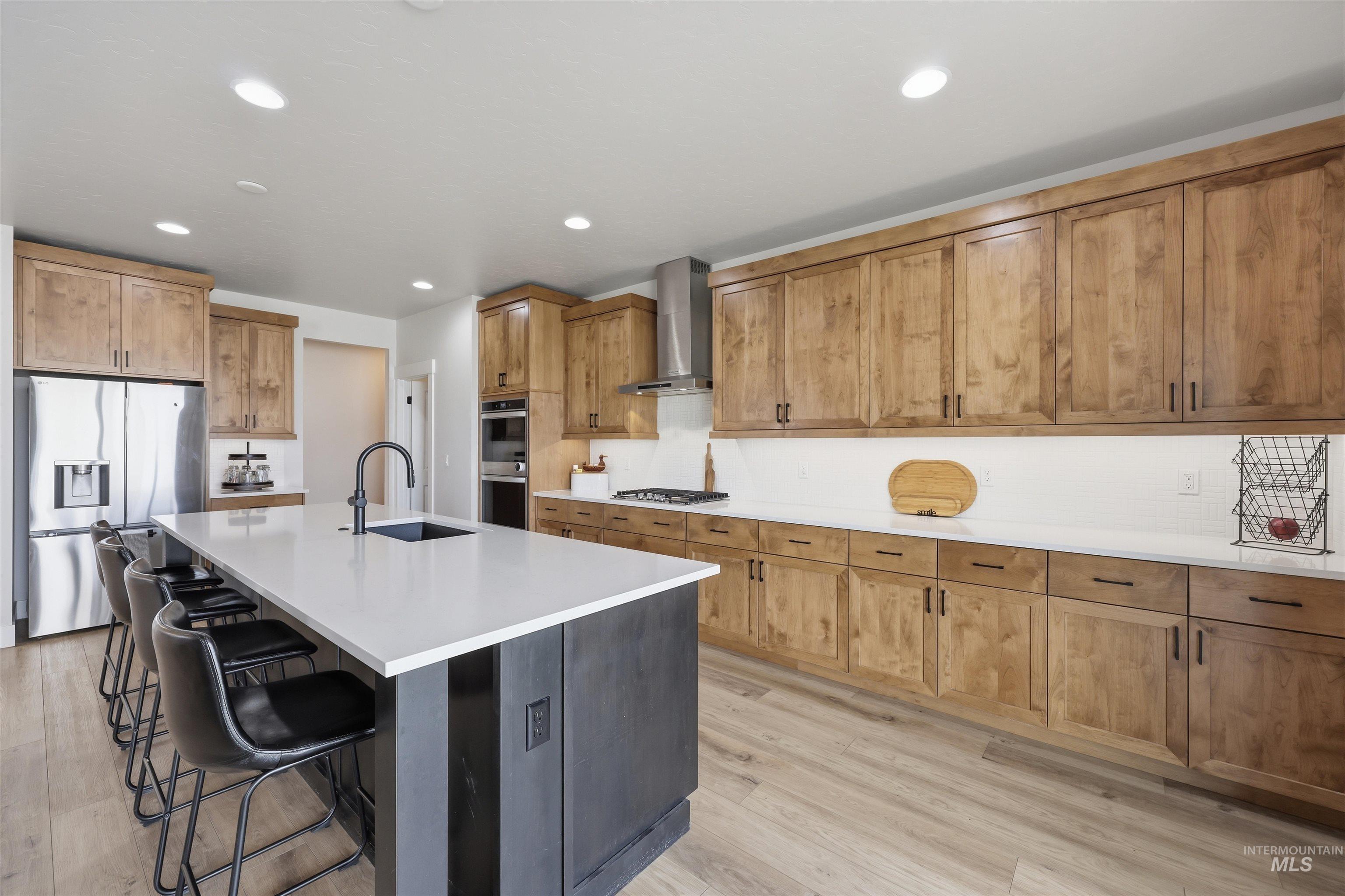 17643 N Pass City Pl., Nampa, Idaho 83687, 3 Bedrooms, 2.5 Bathrooms, Residential For Sale, Price $750,000,MLS 98989814