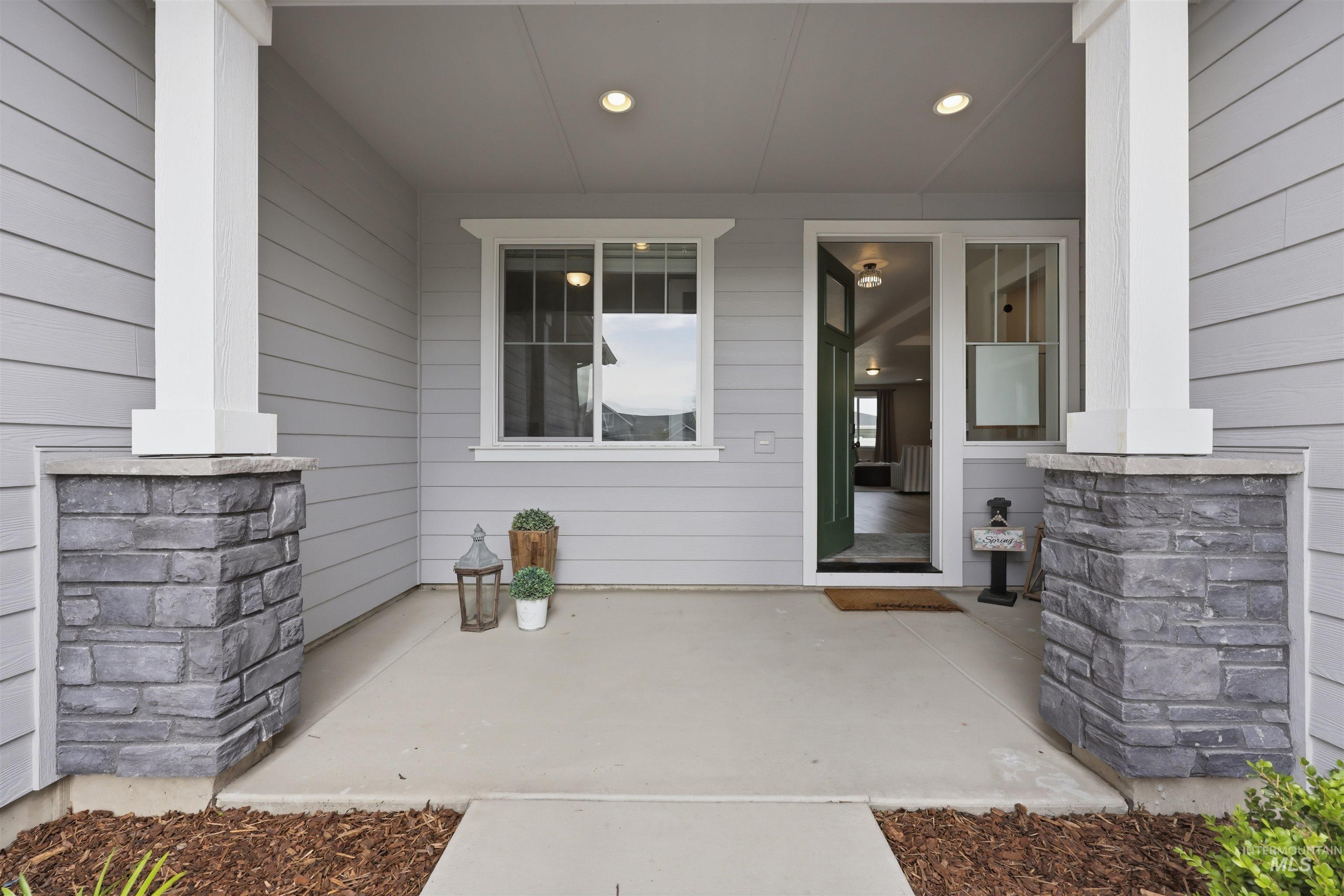 17643 N Pass City Pl., Nampa, Idaho 83687, 3 Bedrooms, 2.5 Bathrooms, Residential For Sale, Price $750,000,MLS 98989814