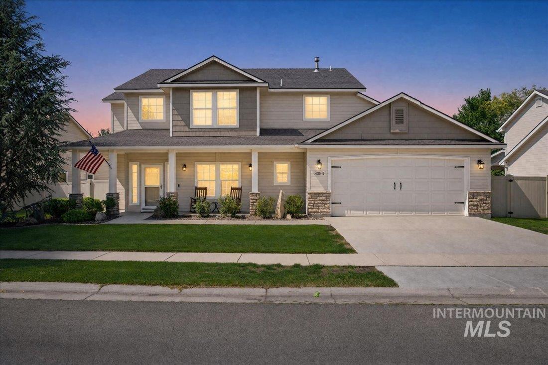 3053 E Calabria Dr, Meridian, Idaho 83642, 4 Bedrooms, 2.5 Bathrooms, Residential For Sale, Price $564,900,MLS 98989818