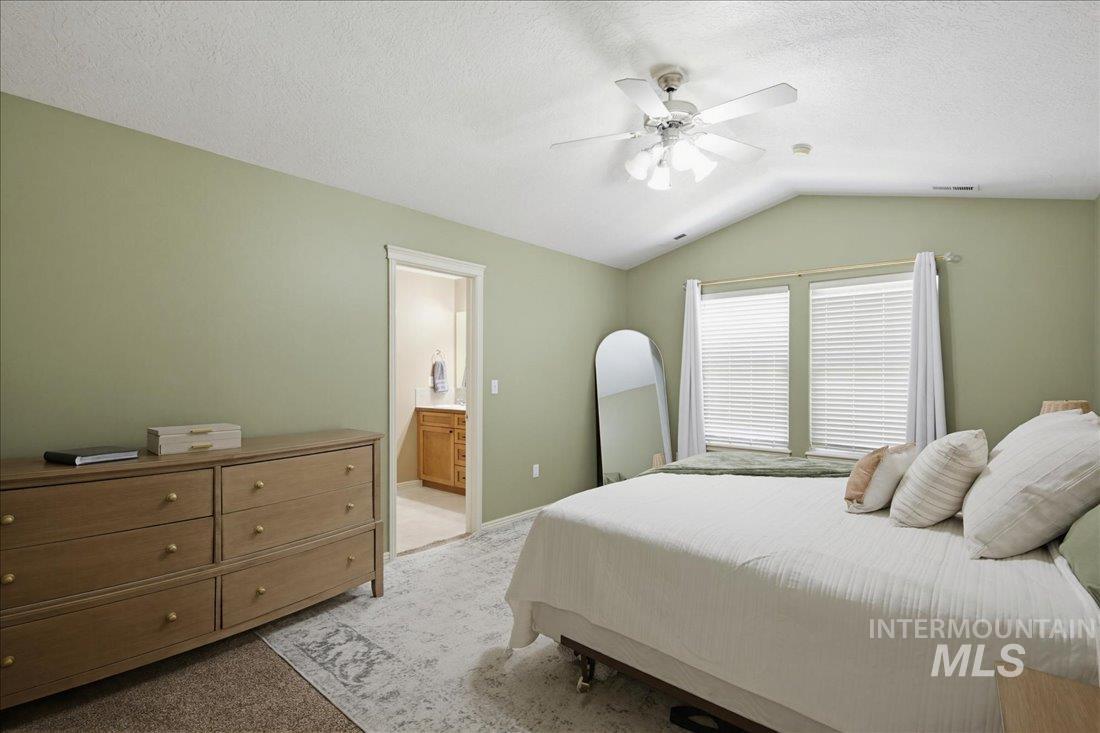 3053 E Calabria Dr, Meridian, Idaho 83642, 4 Bedrooms, 2.5 Bathrooms, Residential For Sale, Price $549,999, 98989818