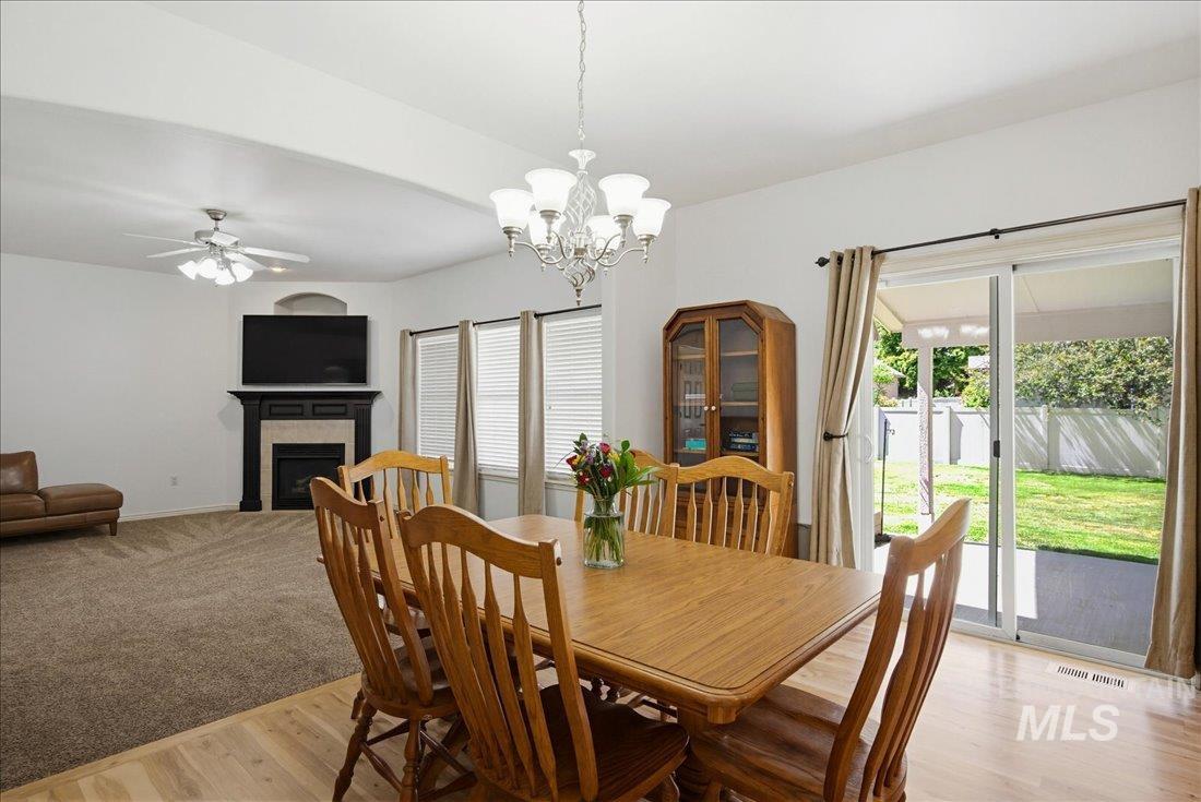 3053 E Calabria Dr, Meridian, Idaho 83642, 4 Bedrooms, 2.5 Bathrooms, Residential For Sale, Price $564,900,MLS 98989818