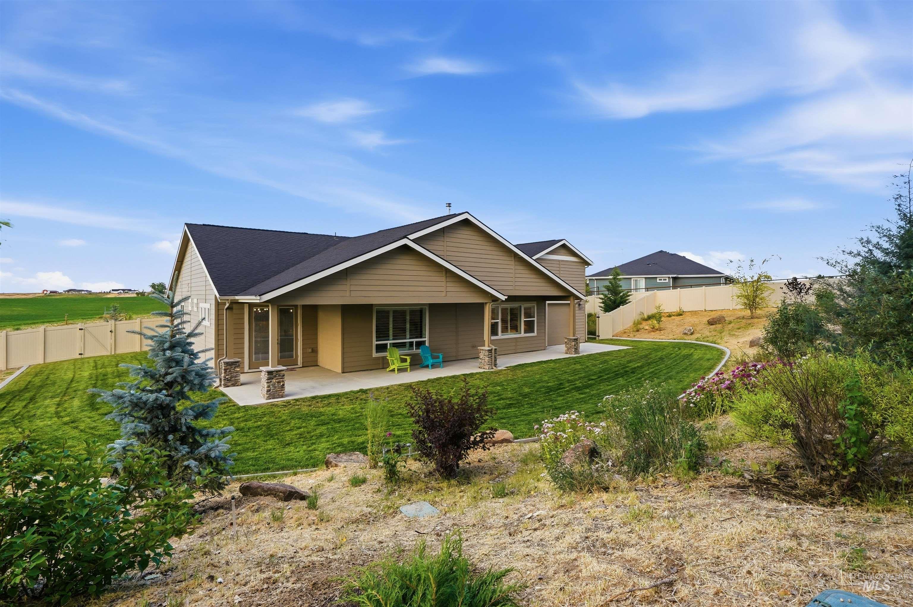 18435 Vaquero Ln, Caldwell, Idaho 83707, 3 Bedrooms, 2 Bathrooms, Residential For Sale, Price $769,000,MLS 98989821