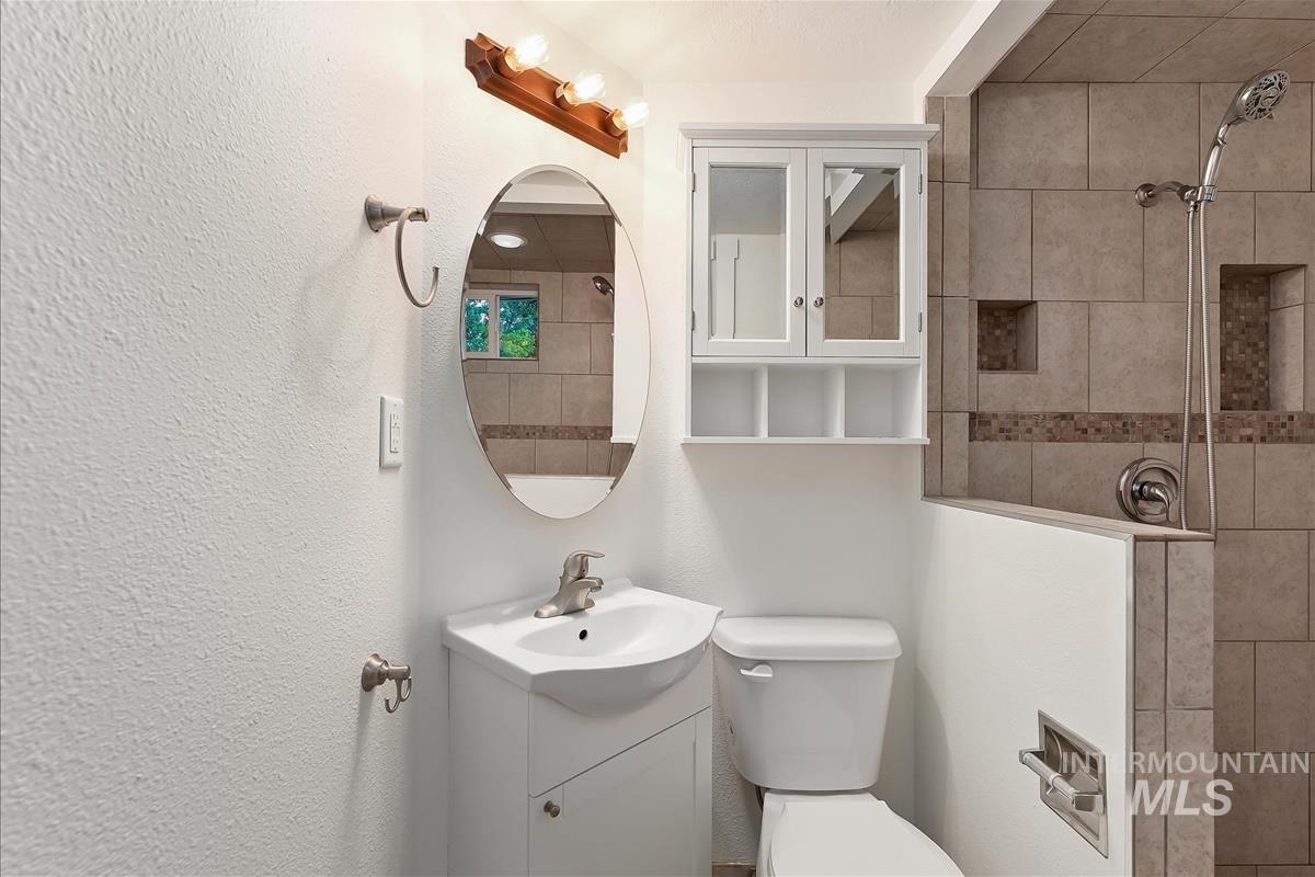 630 E Krall St, Boise, Idaho 83712, 1 Bedroom, 1 Bathroom, Residential For Sale, Price $499,900,MLS 98989825