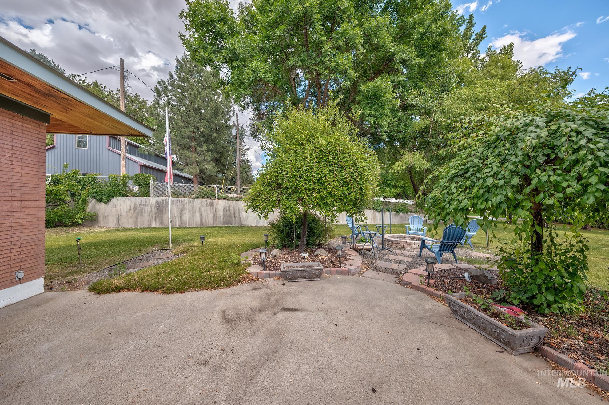 2011 Decker Drive, Payette, Idaho 83661, 4 Bedrooms, 2.5 Bathrooms, Residential For Sale, Price $549,611,MLS 98989830