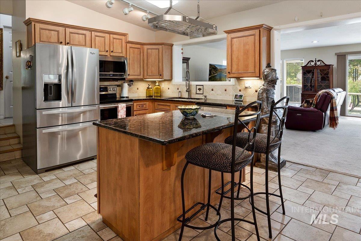 147 W 400 South, Jerome, Idaho 83338, 4 Bedrooms, 3 Bathrooms, Residential For Sale, Price $664,000,MLS 98989834